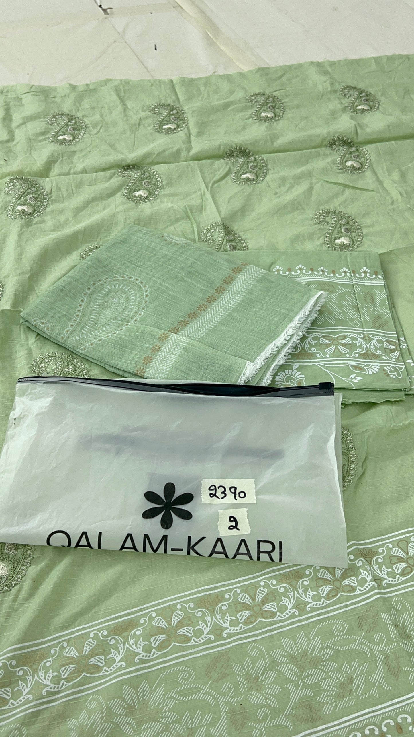 GRAND GRAND SALE