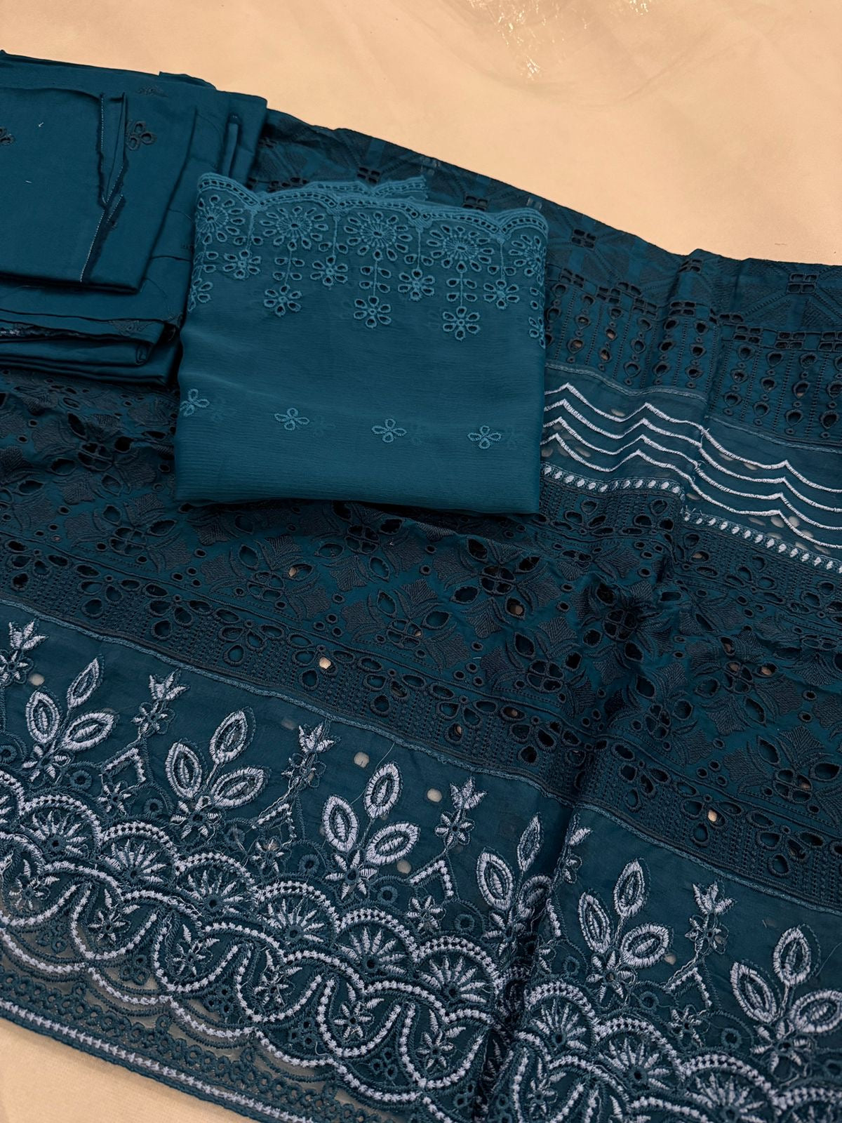 LAWN CHICKANKARI 3 PC WITH CHIFFON EMB DUPATTA