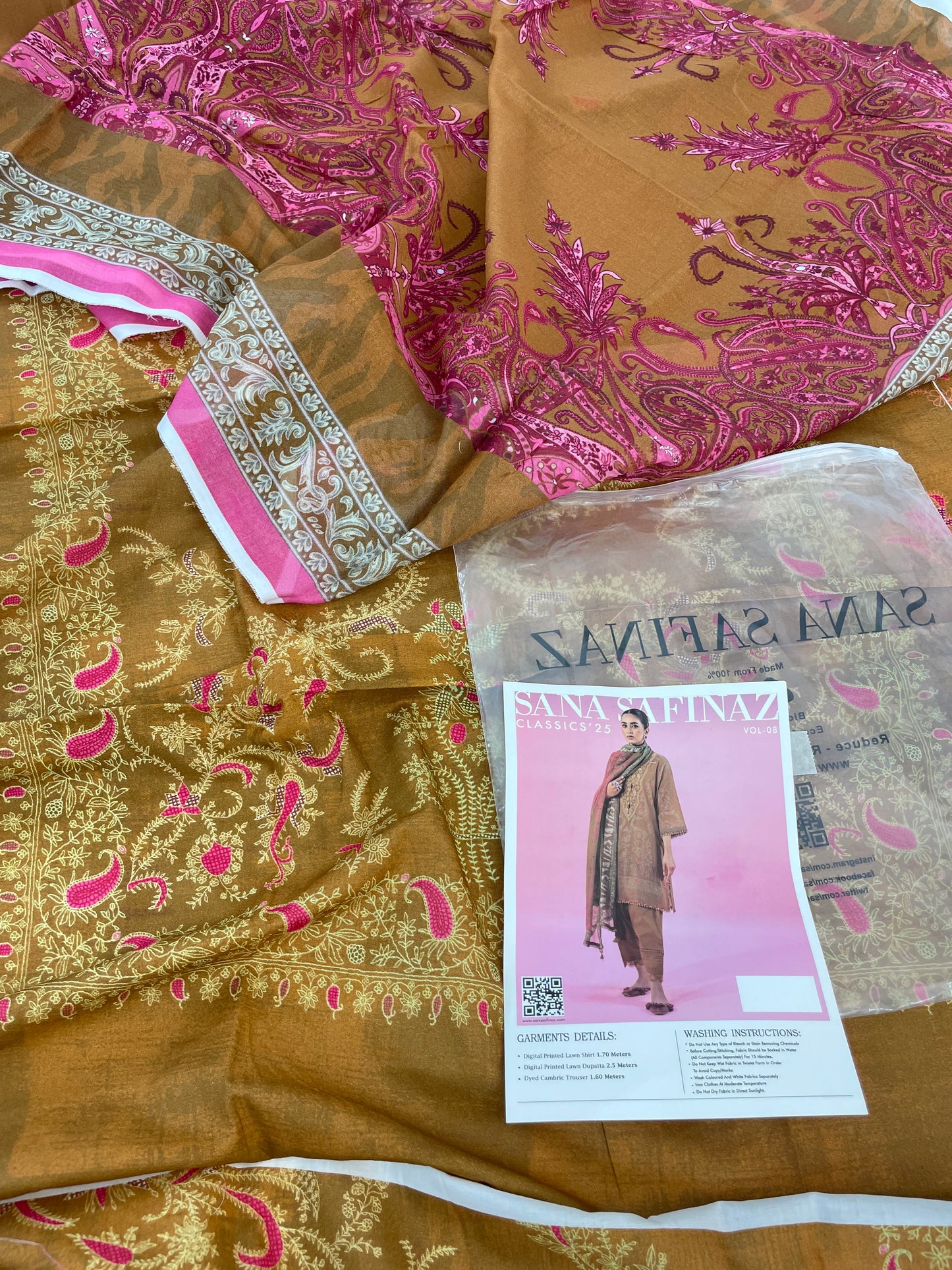 SANA SAFINAZ LAWN 3 PC