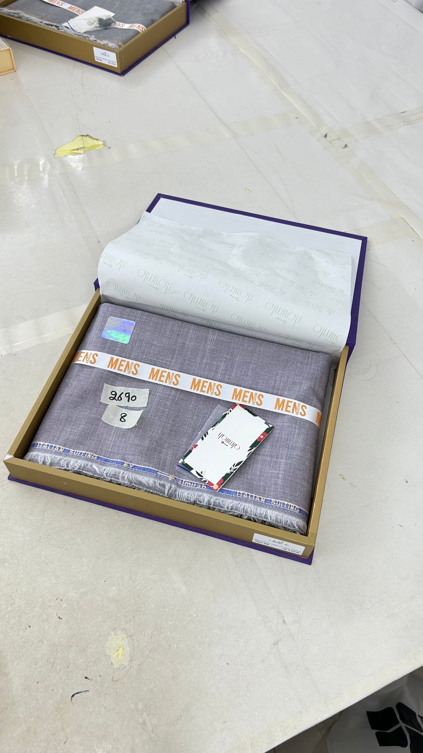 GENTS BOX WASH N WEAR