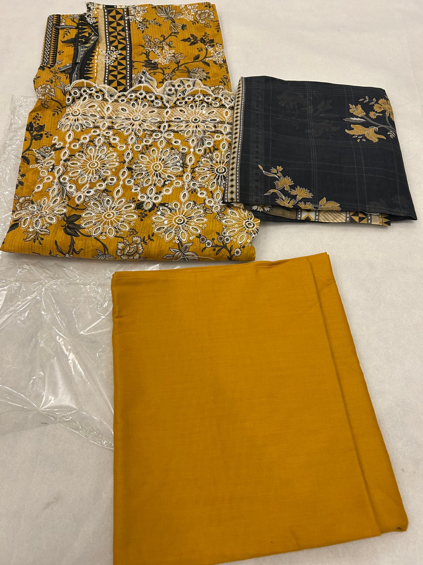 LAWN 3 PC EMB