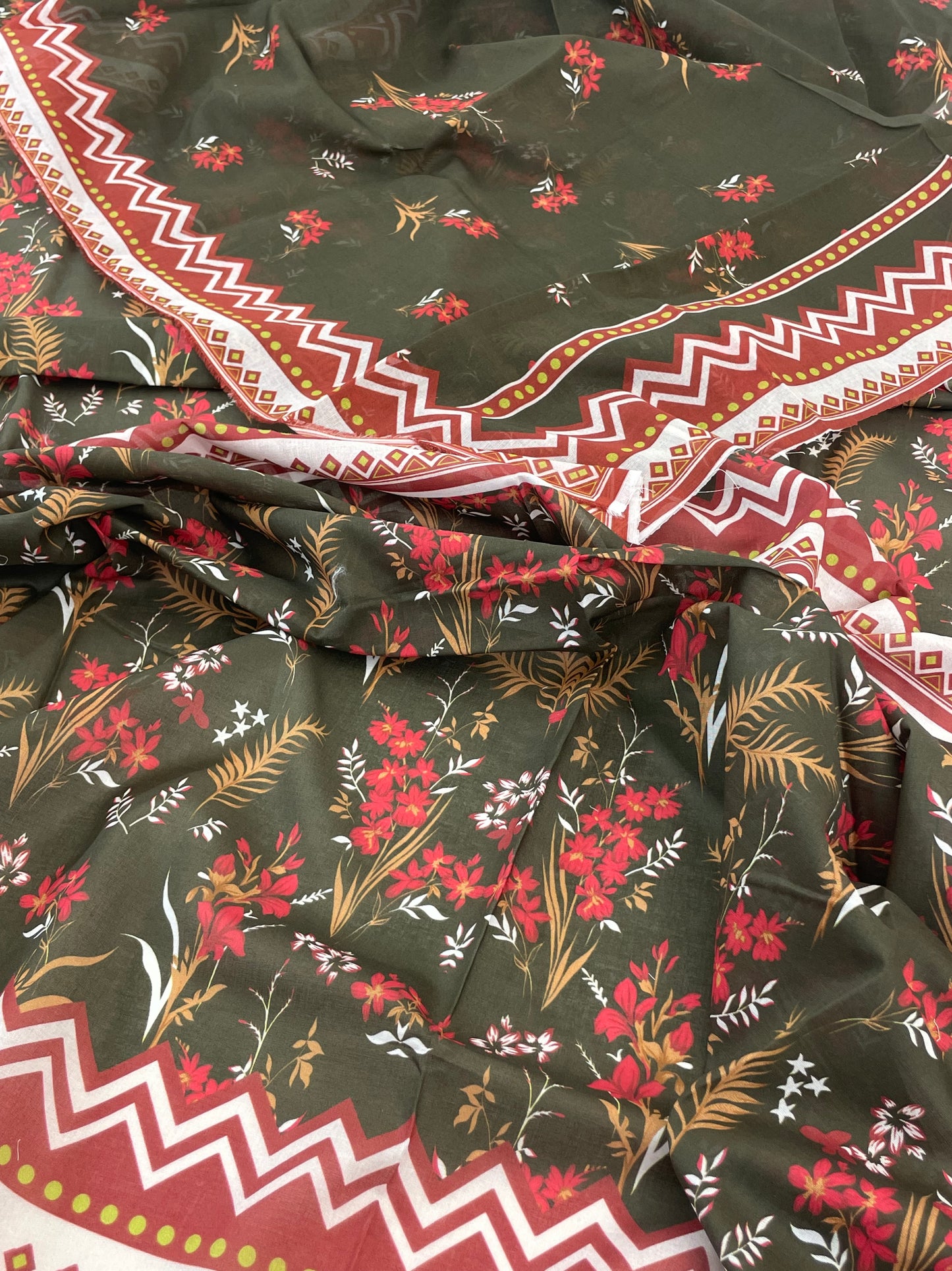 NISHAT LAWN 2 PC SHIRT DUPATTA