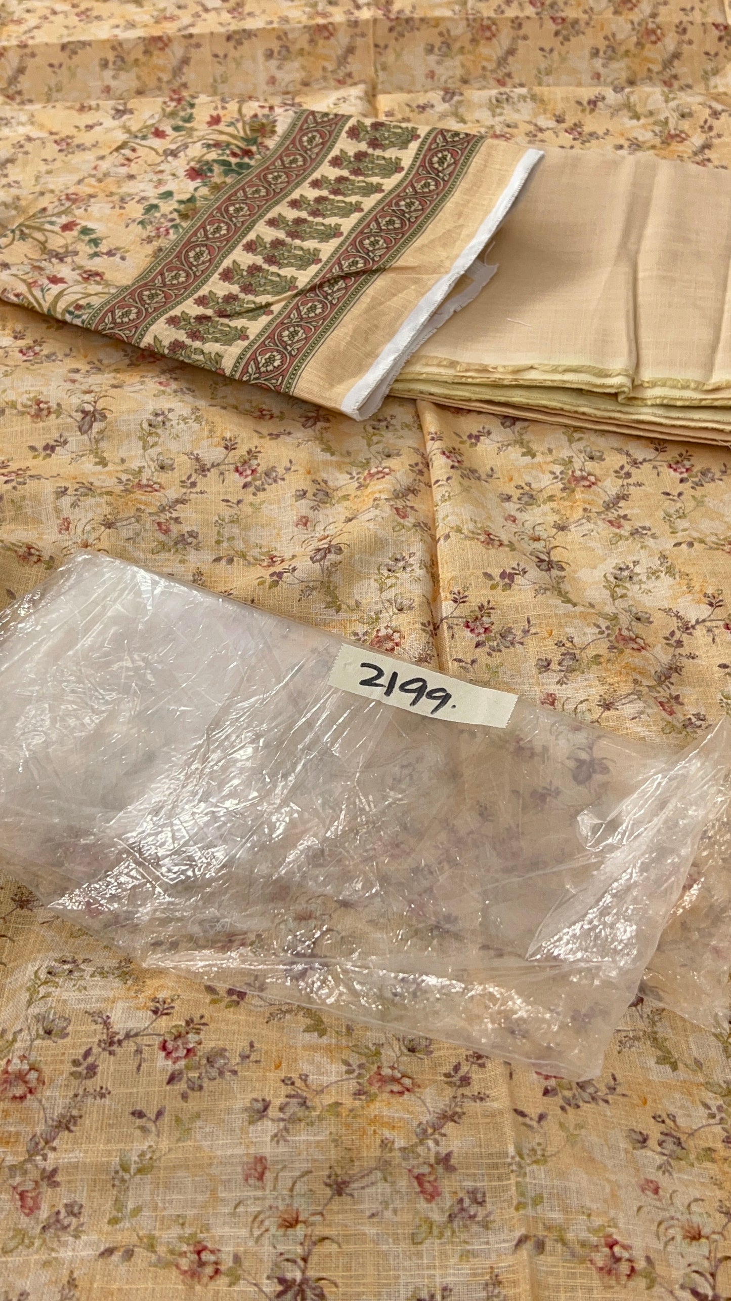 GREAT GRAND SALE