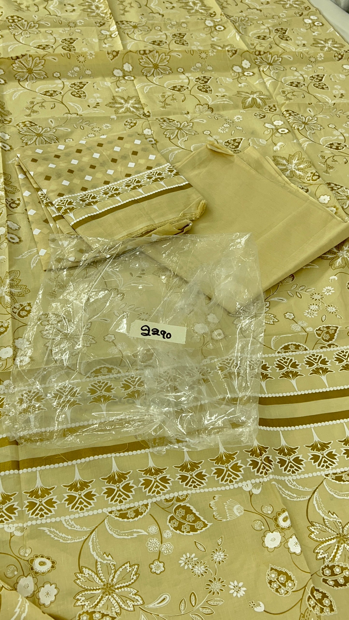 GRAND SALE