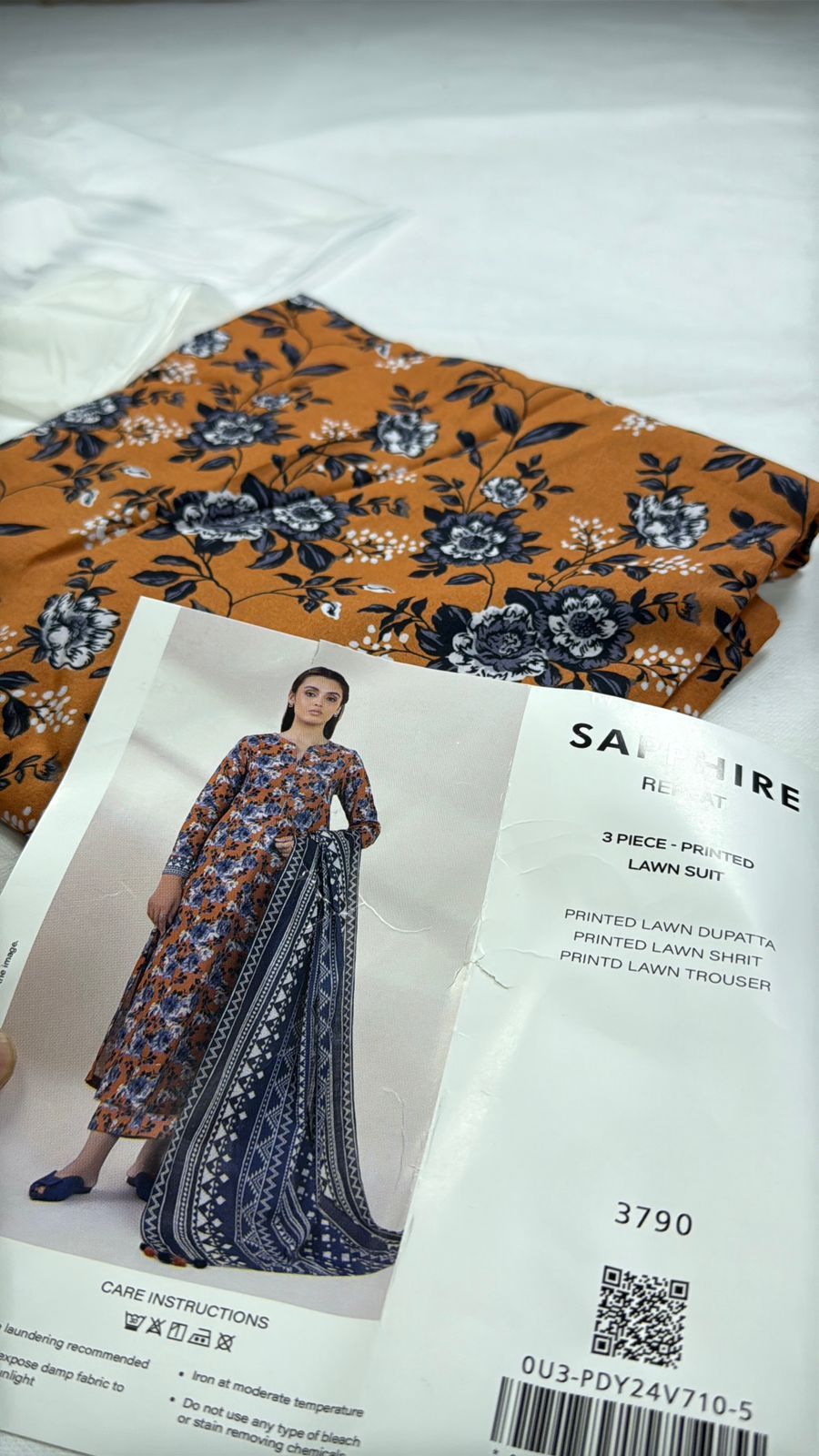 SAPPHIRE LAWN 3 PC