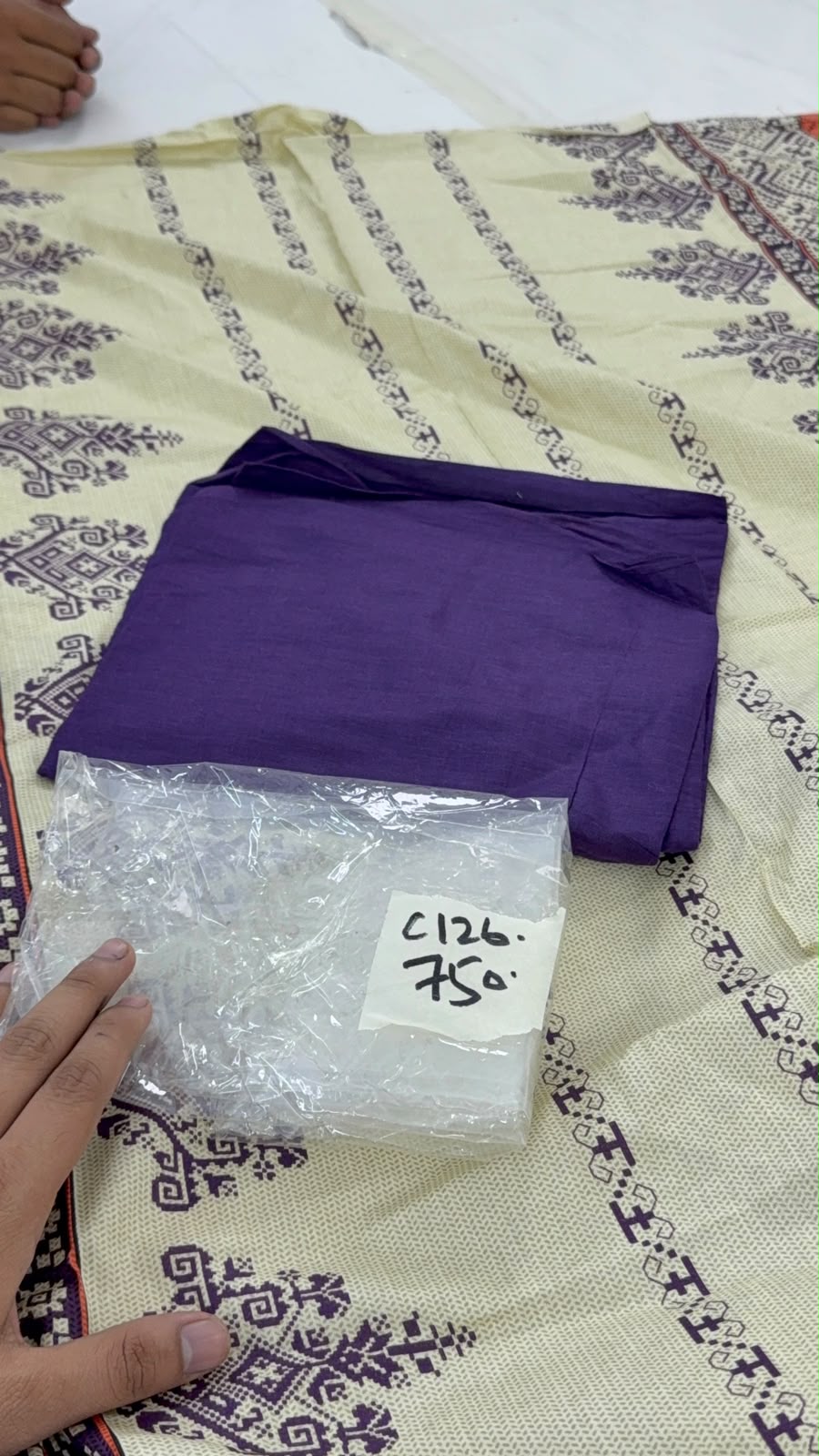 CHUT PUT SALE