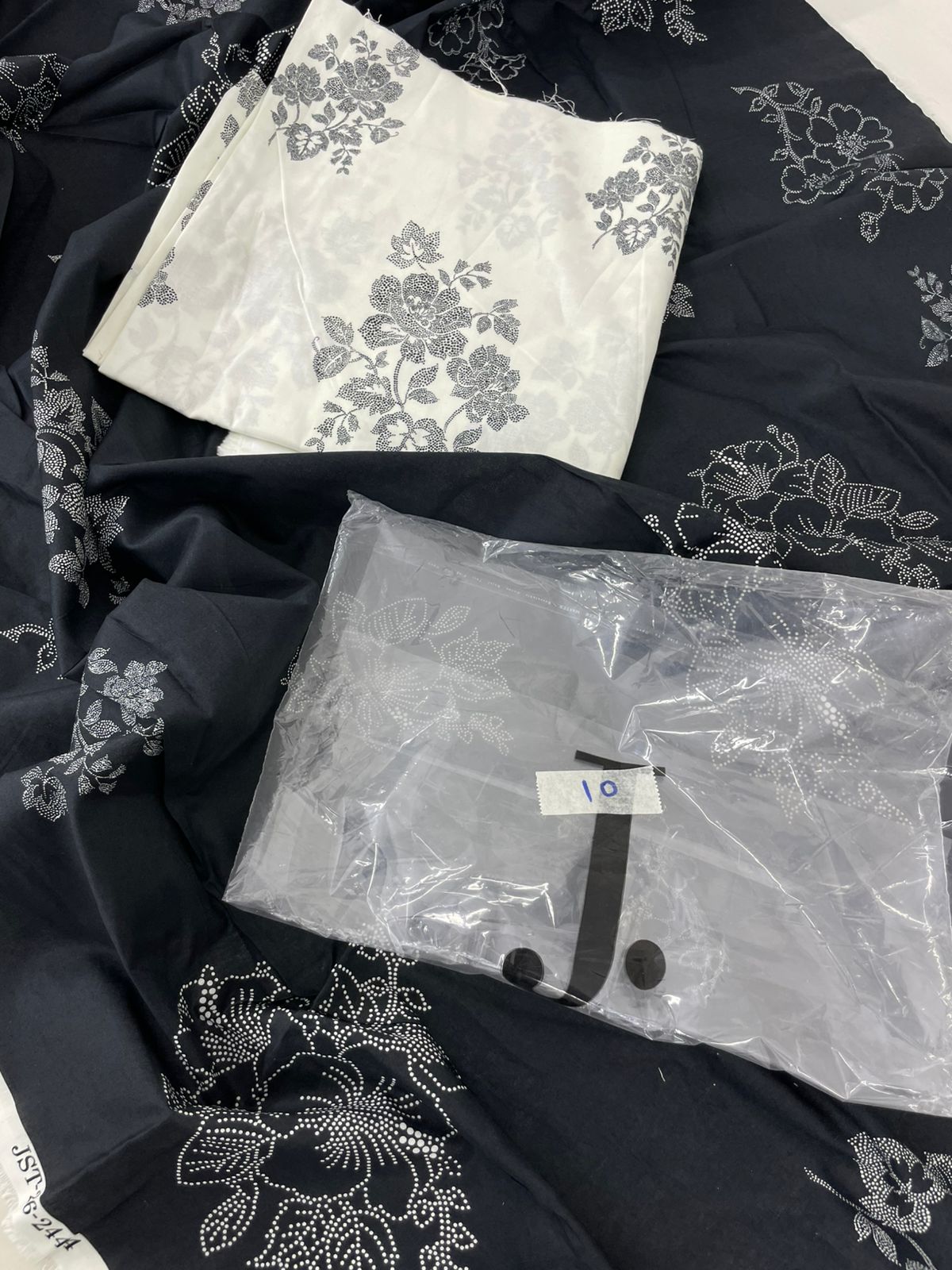 J. LAWN 2 PC SHIRT TROUSER