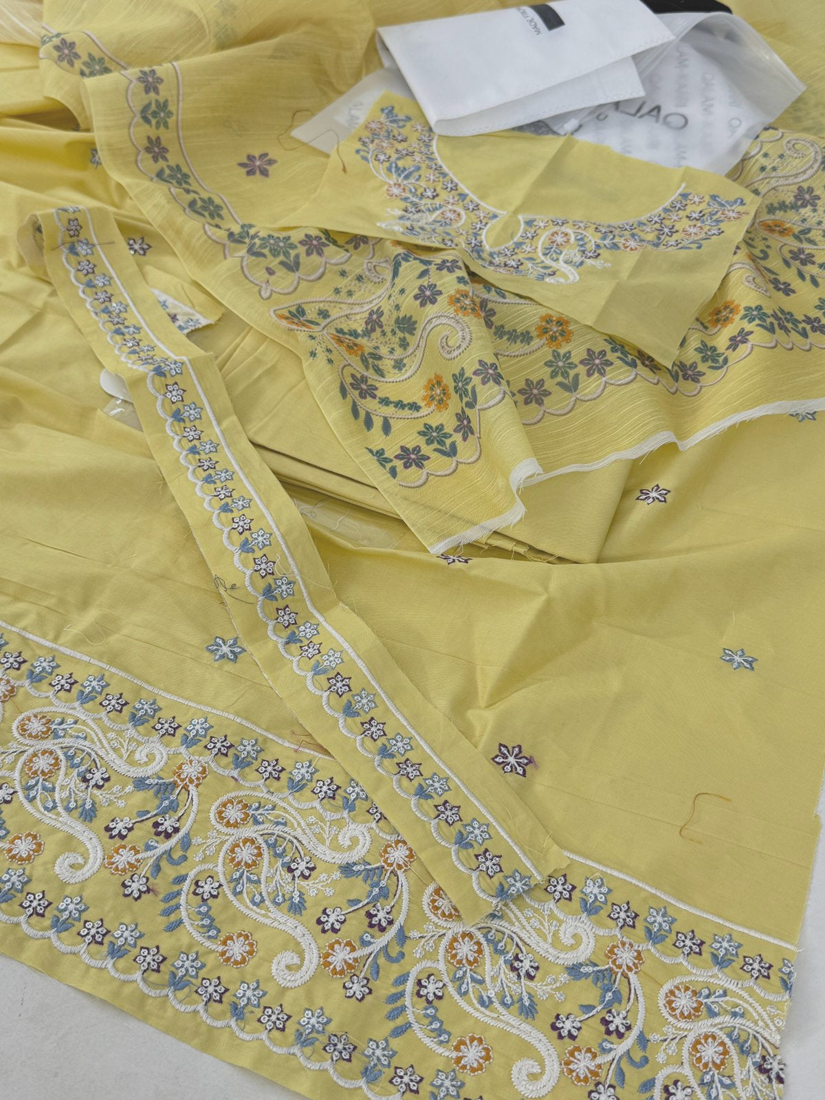 QALAMKAARI EMB 2 PC SHIRT DUPATTA