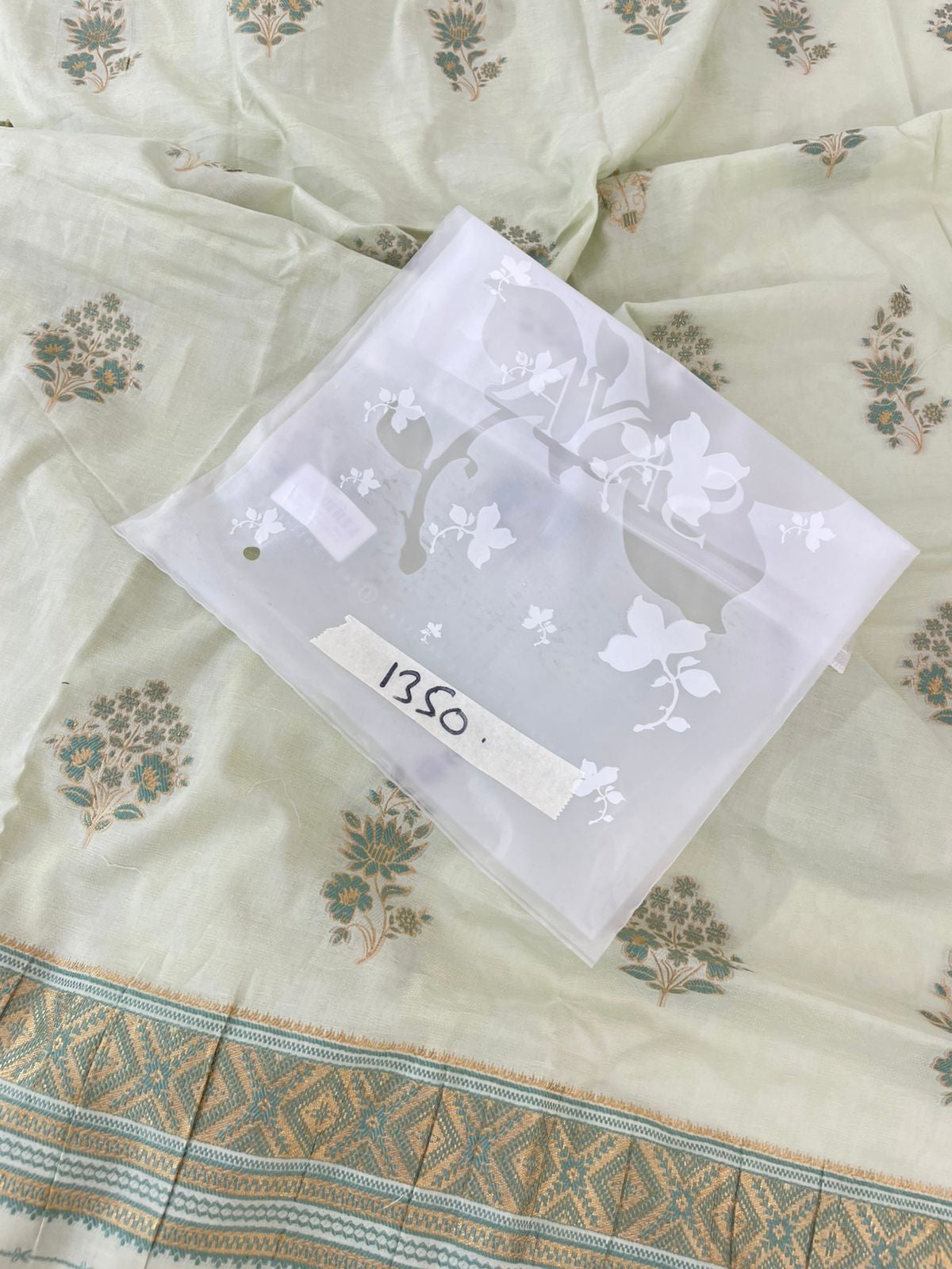 SAYA JACQUARD LAWN SHIRT