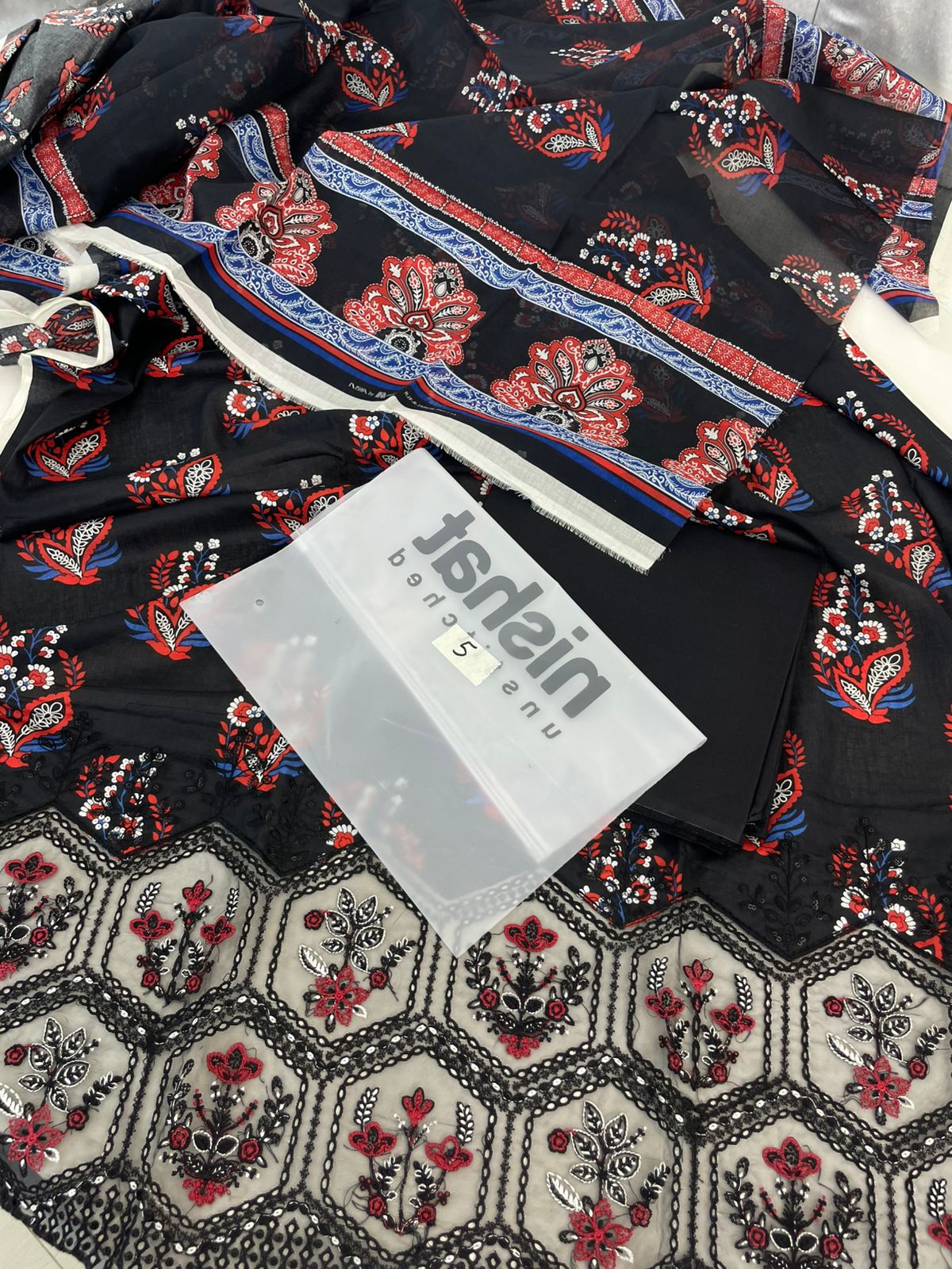 NISHAT EMB LAWN 3 PC