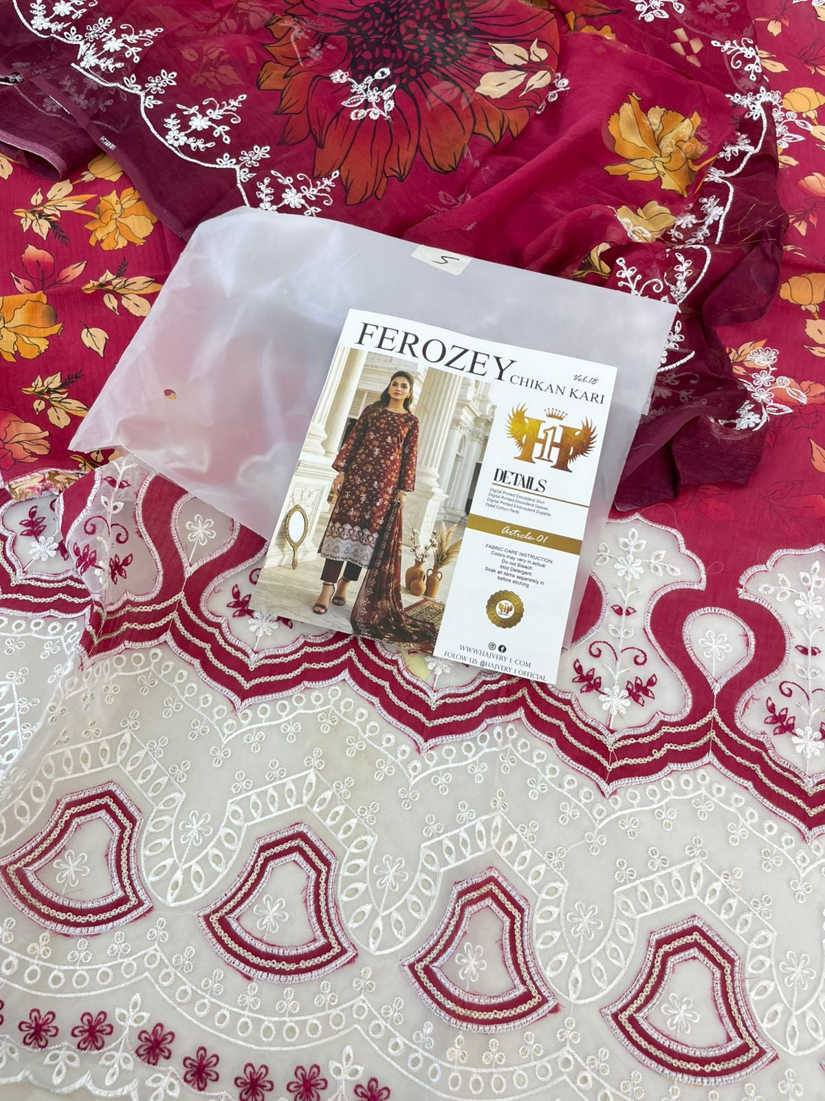 LUXURY LAWN CHIKANKARI 3PC