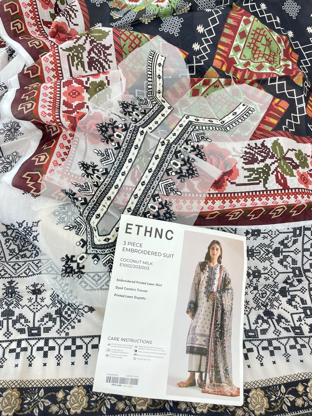 ETHNC EMB LAWN 3 PC