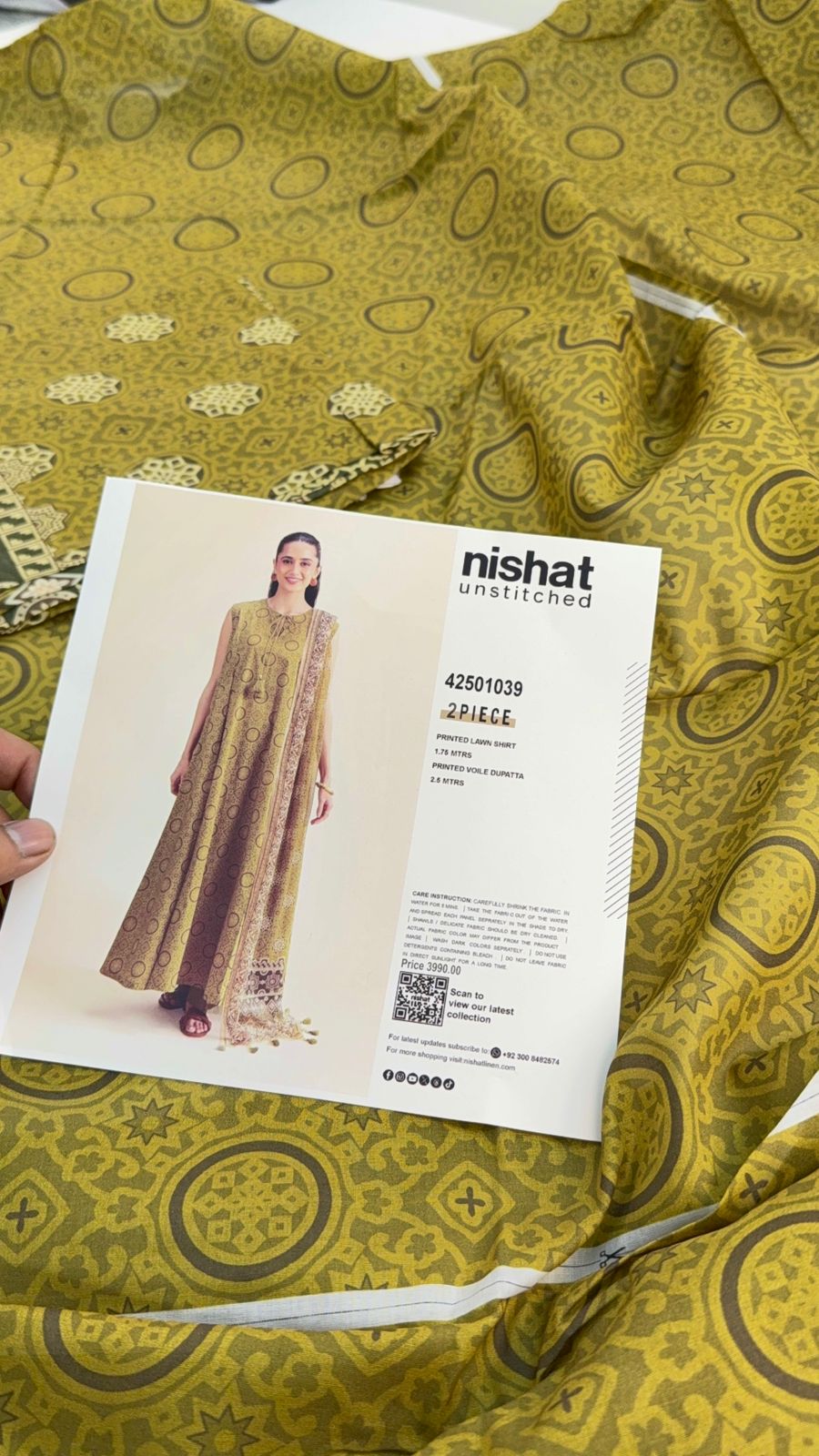 NISHAT LAWN 2 PC SHIRT DUPTA