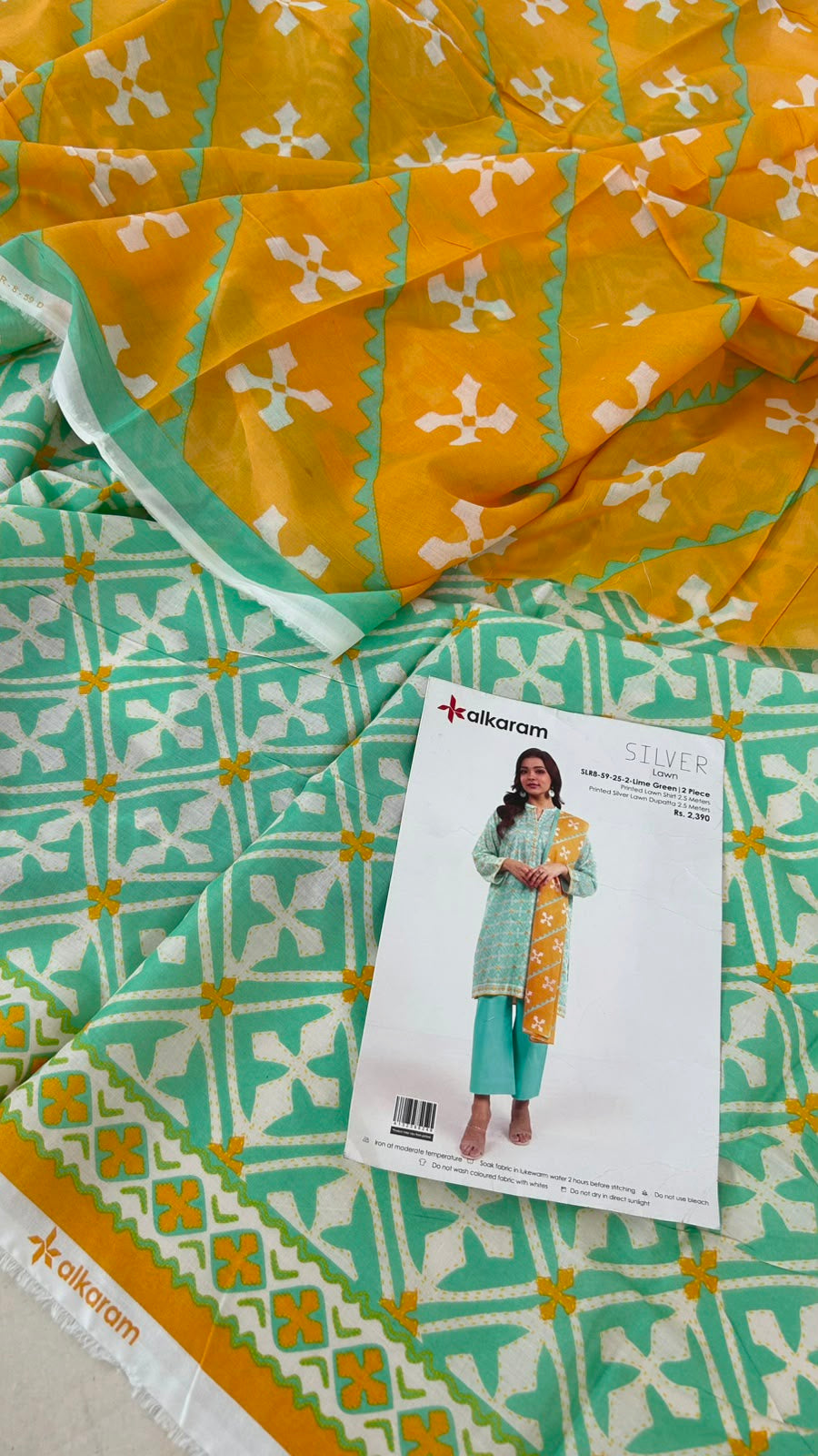 ALKARAM 2 PC SHIRT DUPATTA LAWN