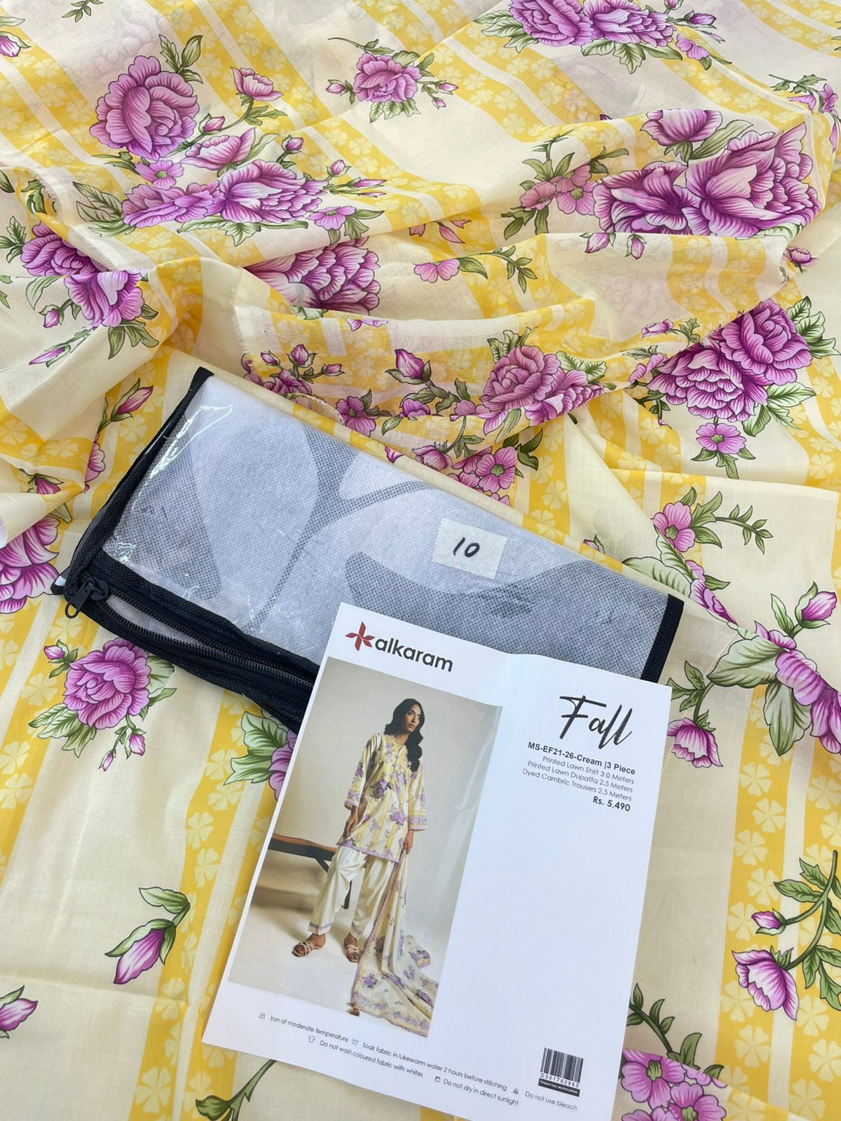 ALKARAM LAWN 3 PC
