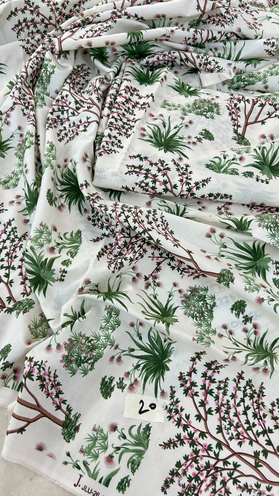 J. LAWN 2 PC SHIRT TROUSER