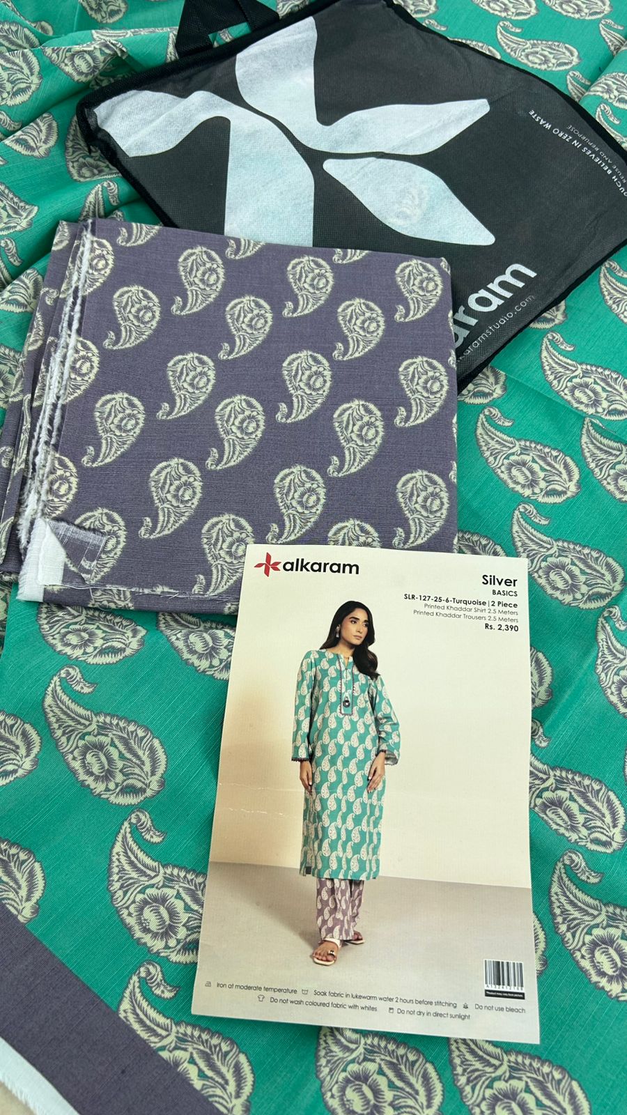 ALKARAM KHADDAR 2 PC SHIRT TROUSER