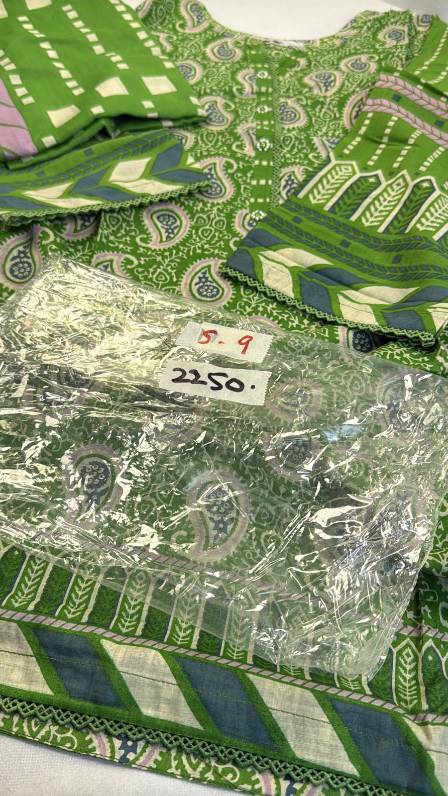 STICH SMALL