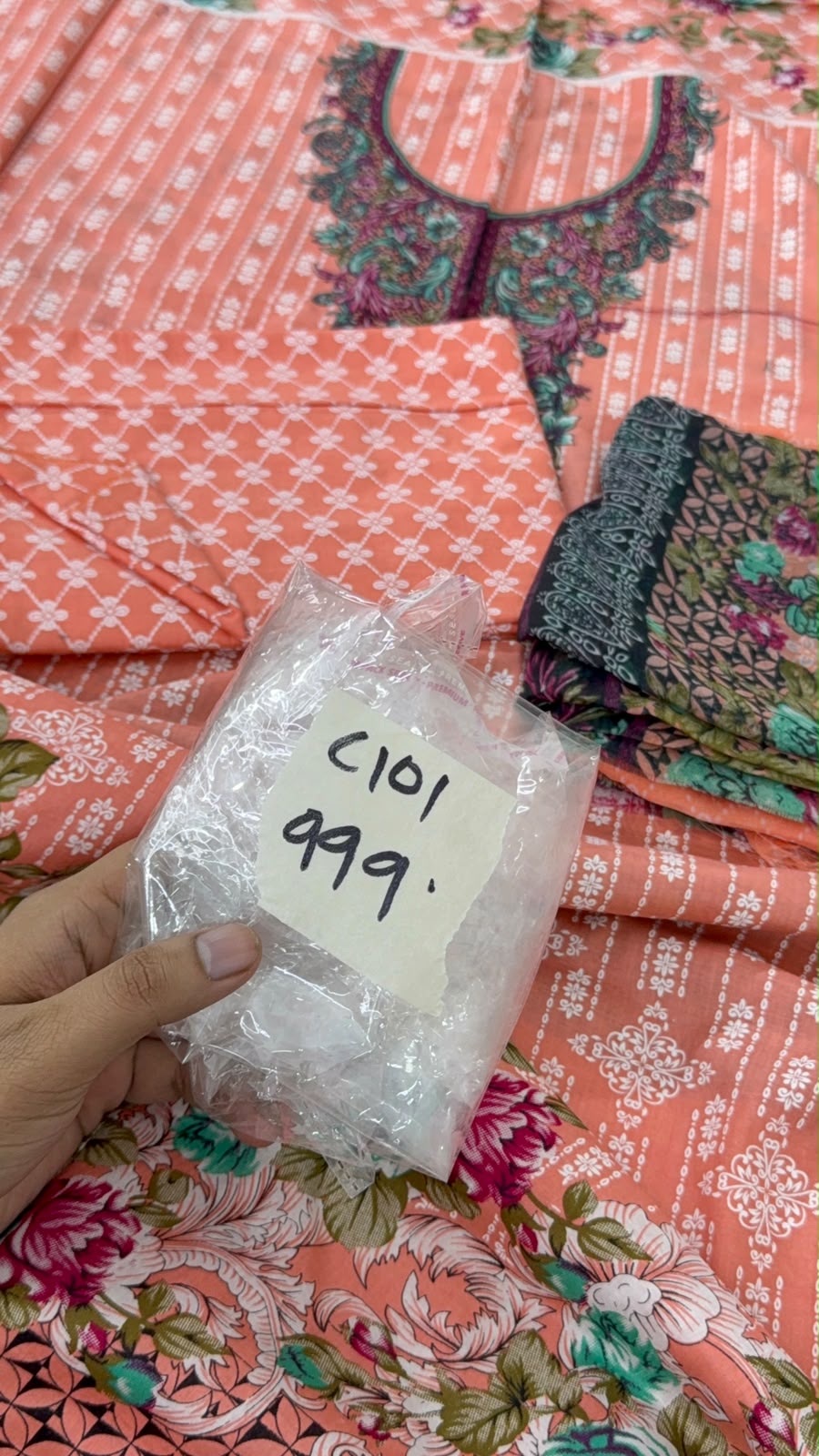 CHUT PUT SALE