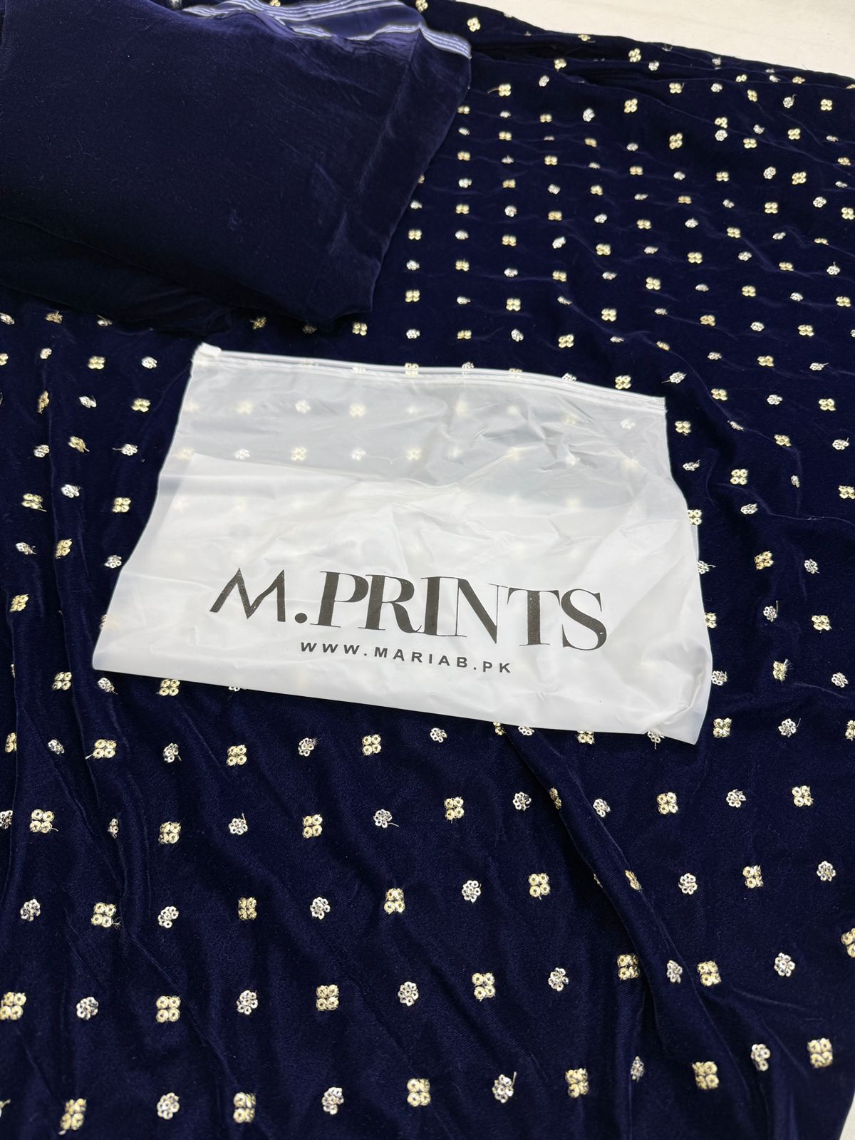 MARIA B EMB VELVET 2 PC