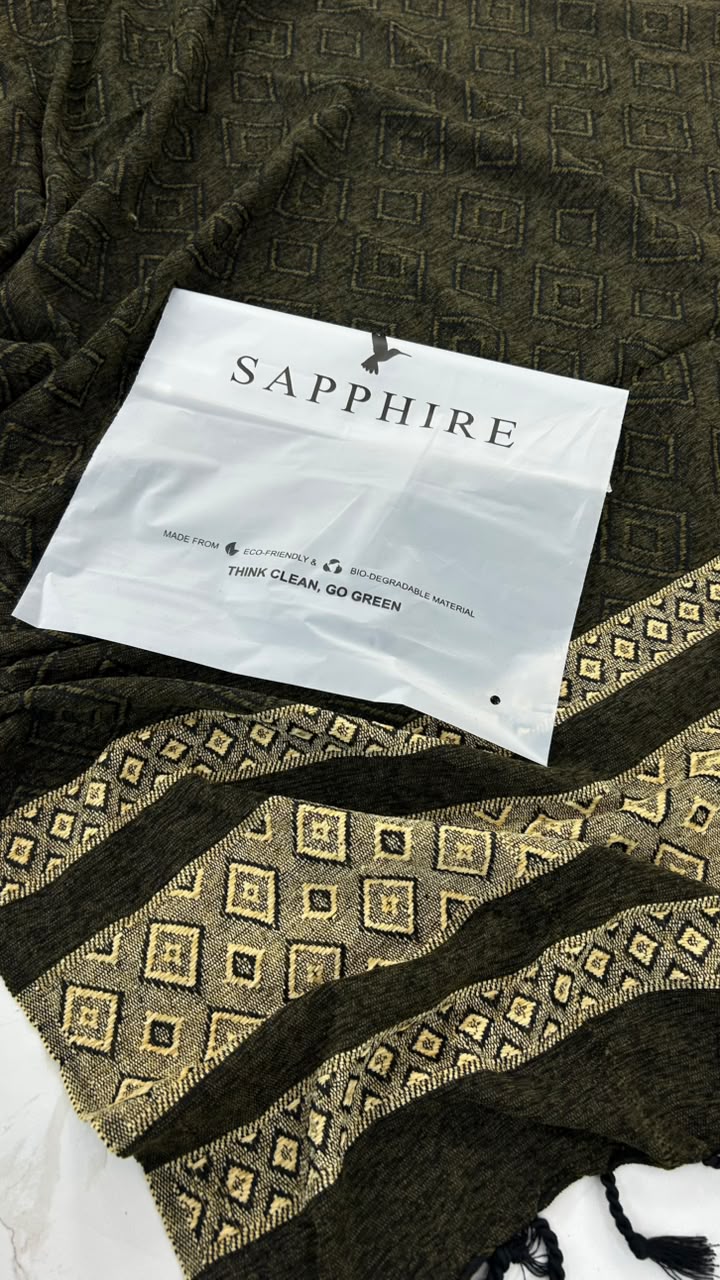 SAPPHIRE WOVEN SHAWLS