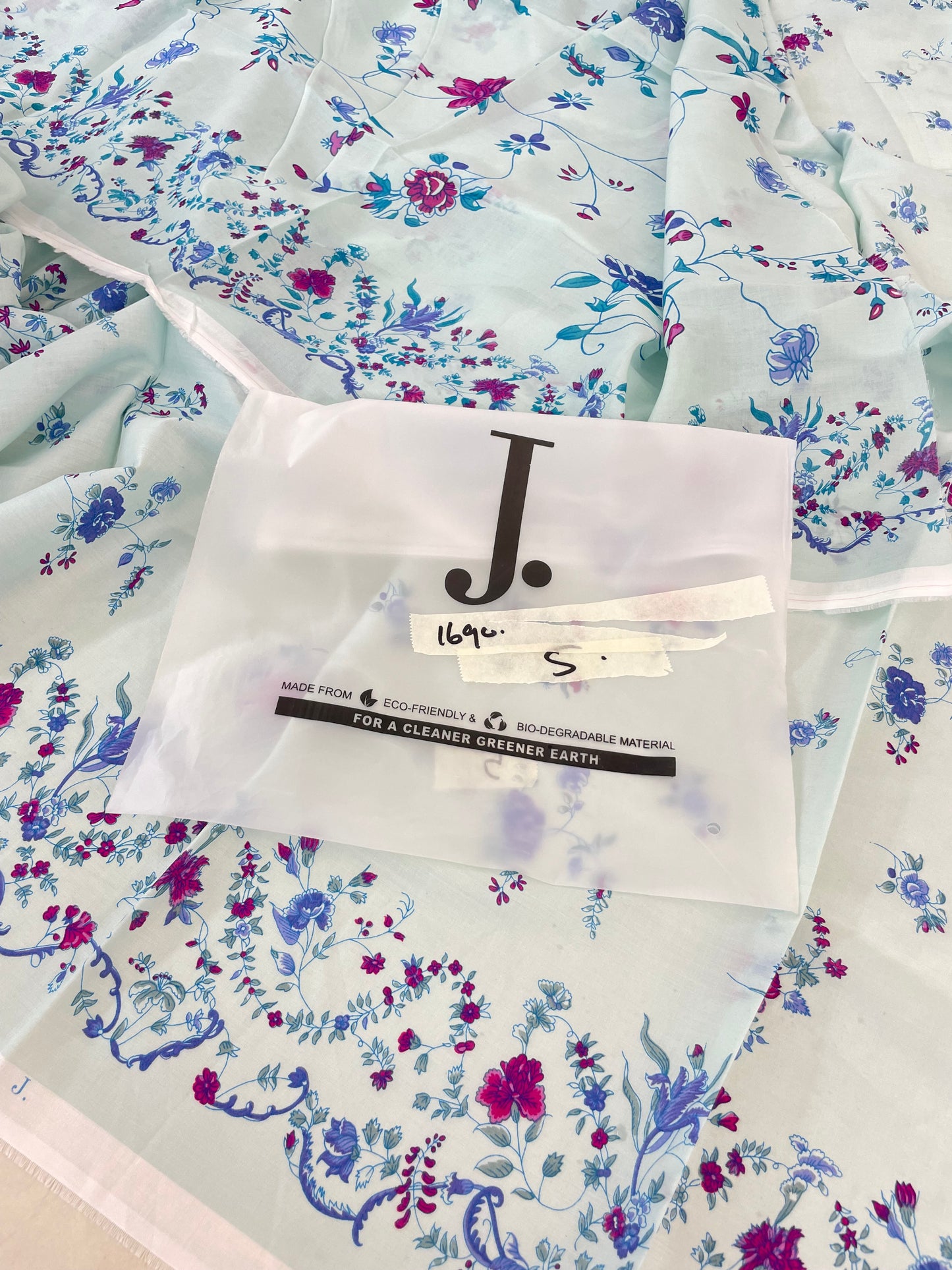 J. LAWN 2 PC SHIRT DUPATTA