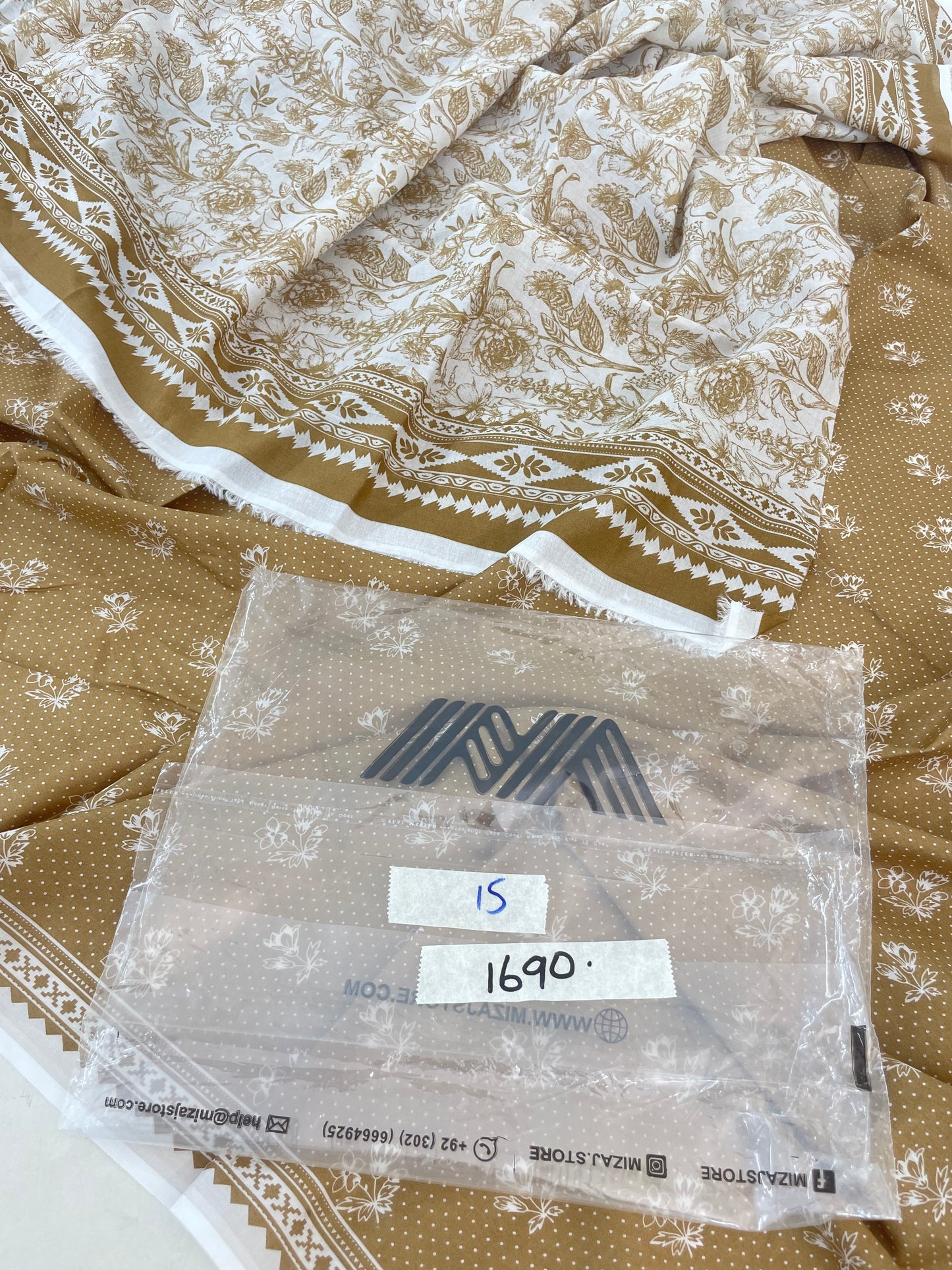MIX BRAND LAWN 2 PC SHIRT DUPATTA LUXURY