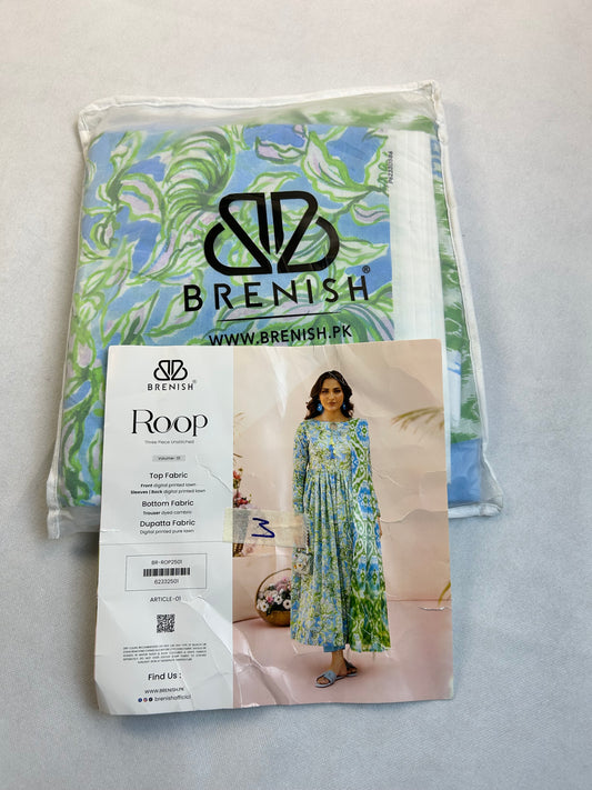 Lawn 3 pc with emb sleeves lace