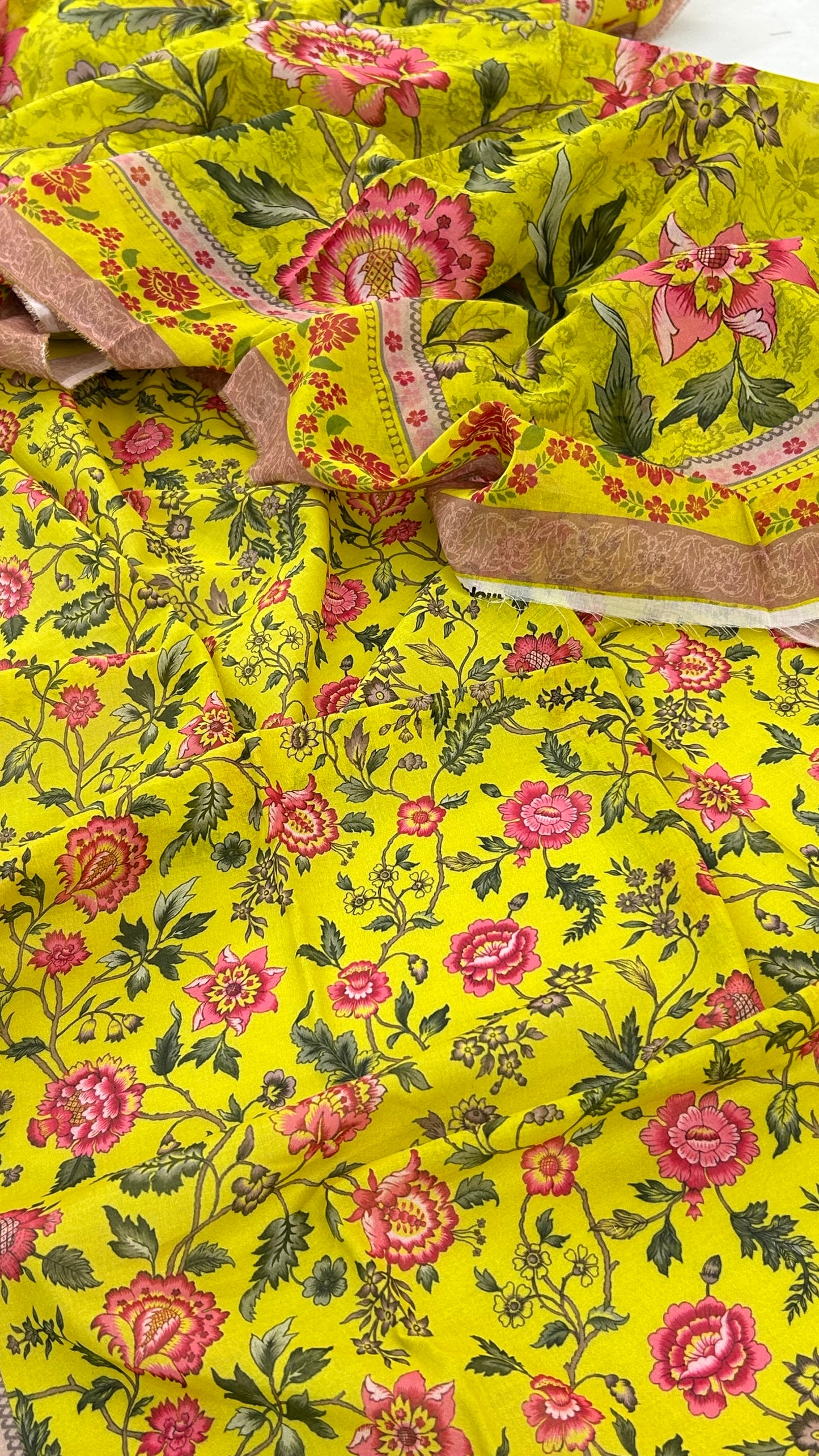 LAWN 2 PC SHIRT DUPTA