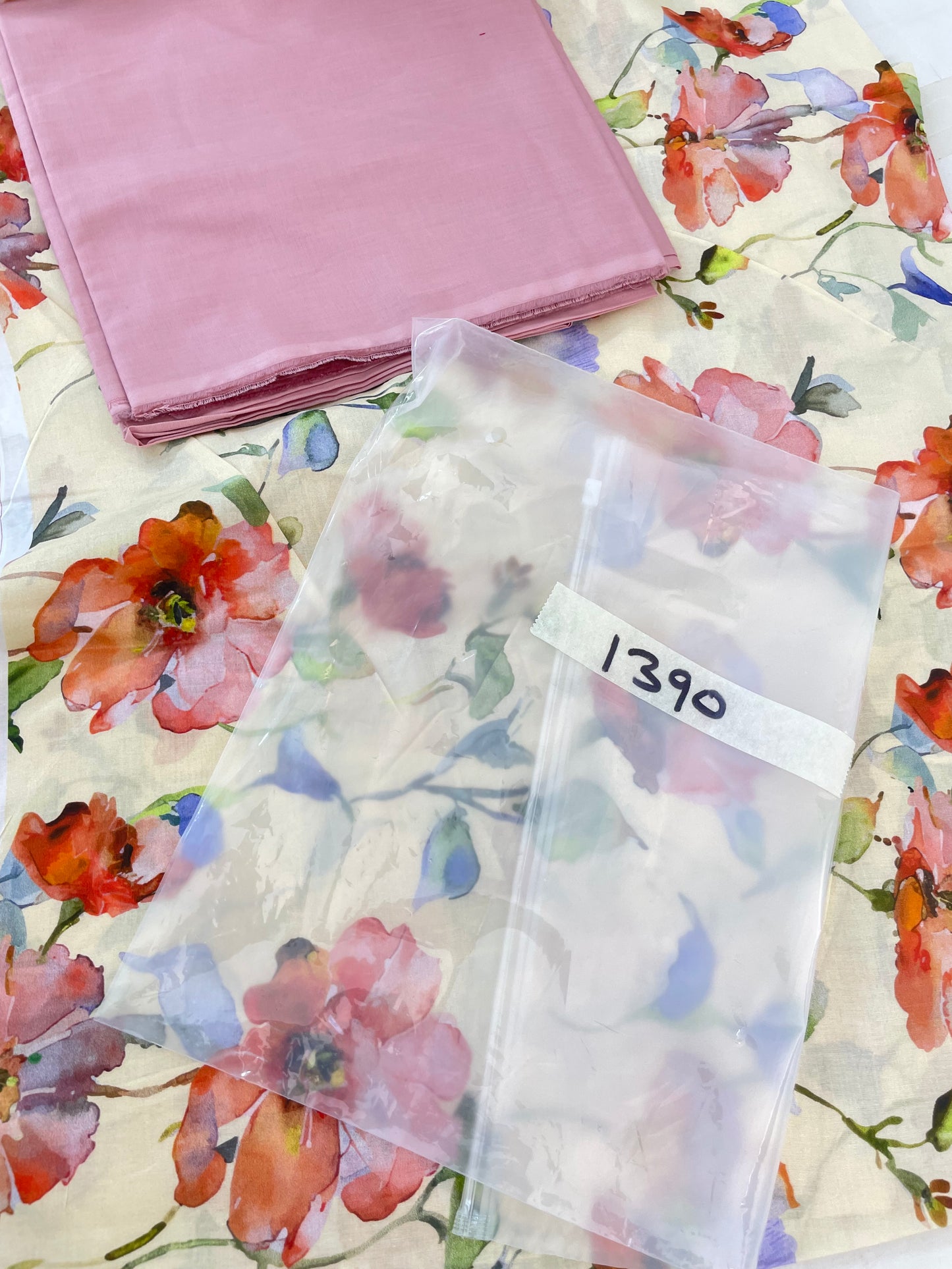 MIX GRAND SALE