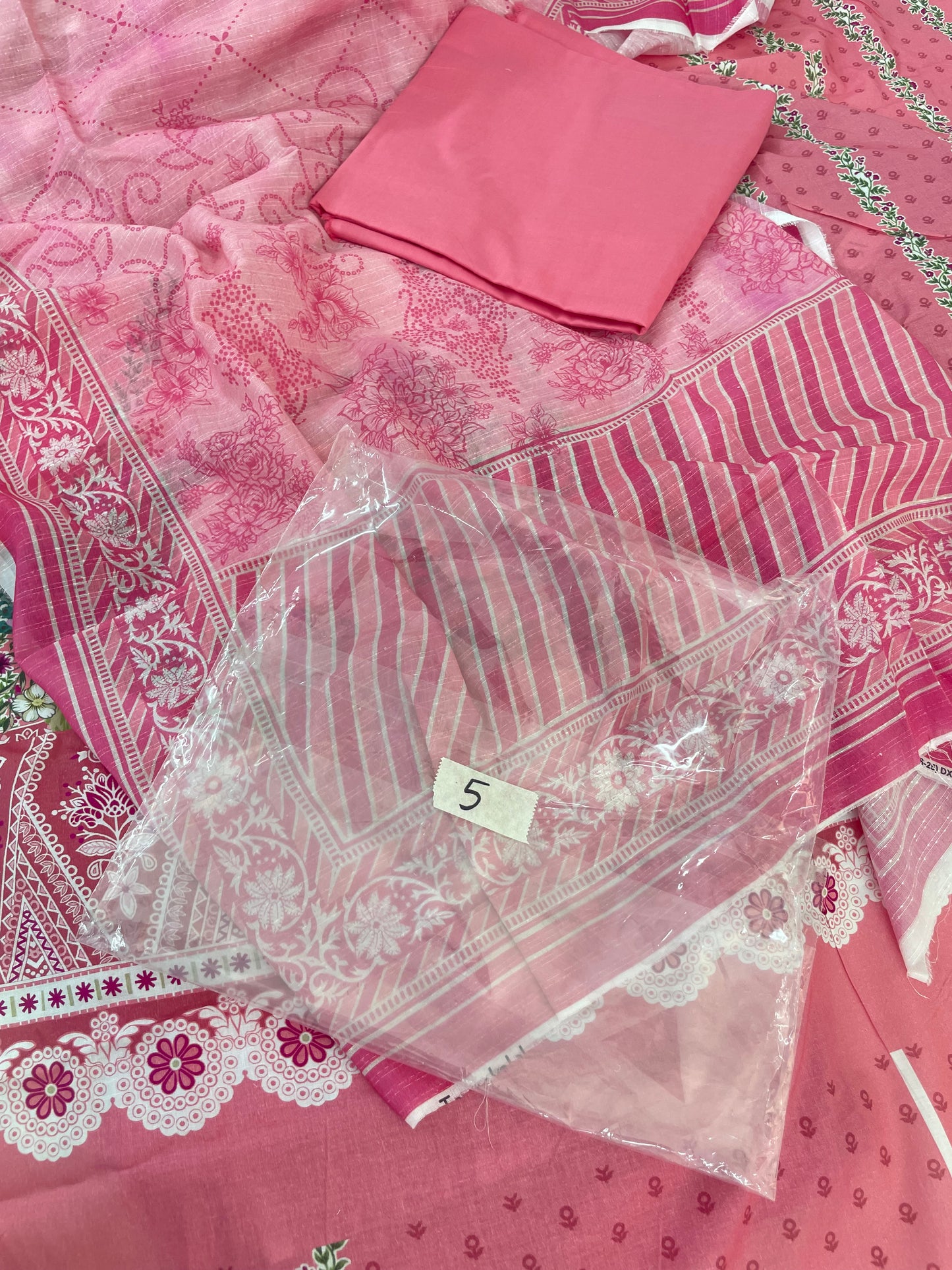TAWAKKAL LAWN 3 PC