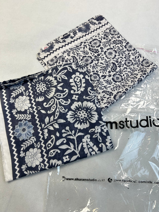 LAWN 2 PC SHIRT DUPATTA