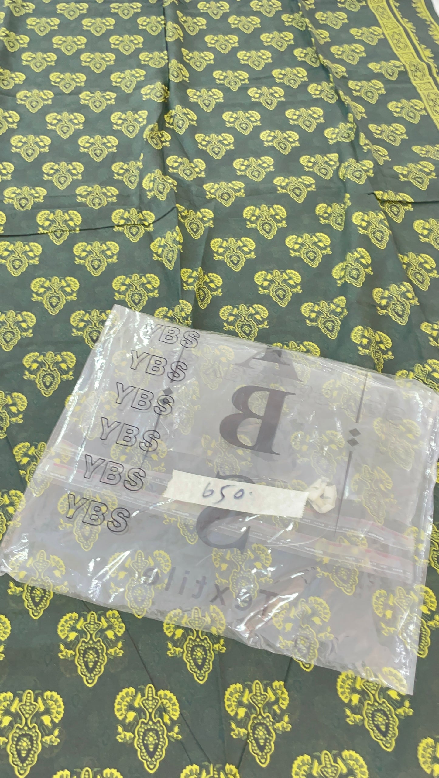 MIX BRAND UNSTITCHED