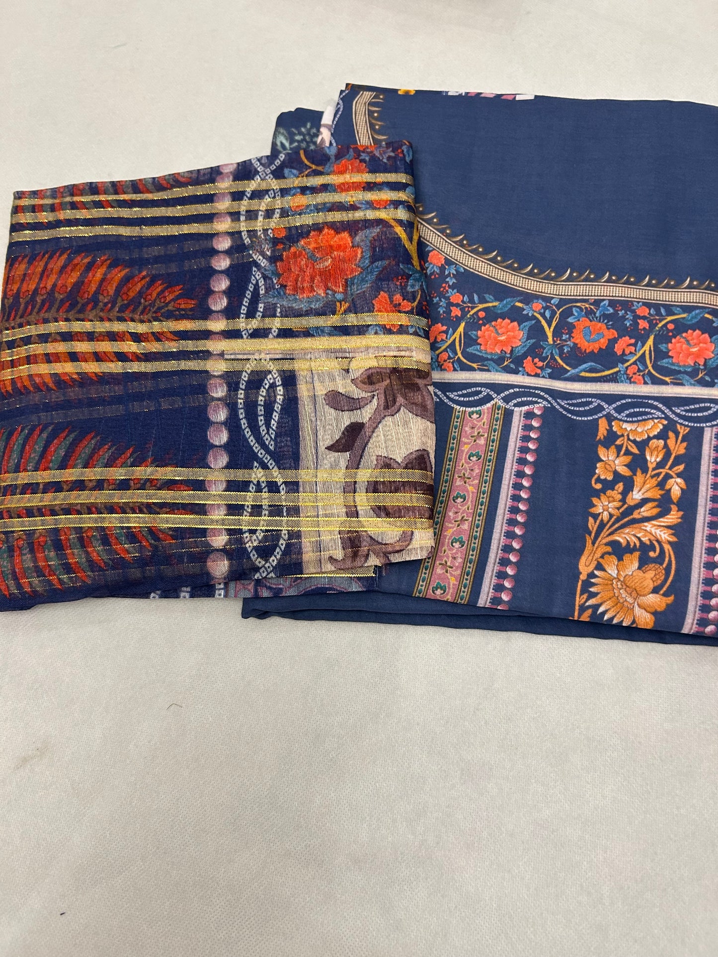 LAWN 2 PC SHIRT DUPATTA