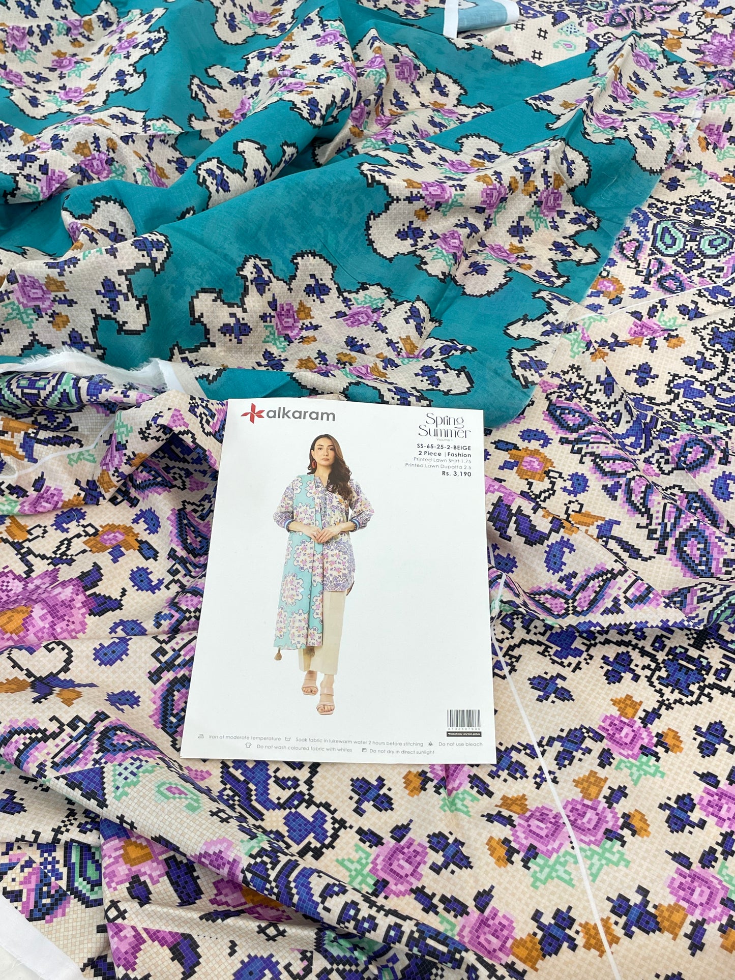 ALKARAM LAWN 2 PC SHIRT DUPATTA