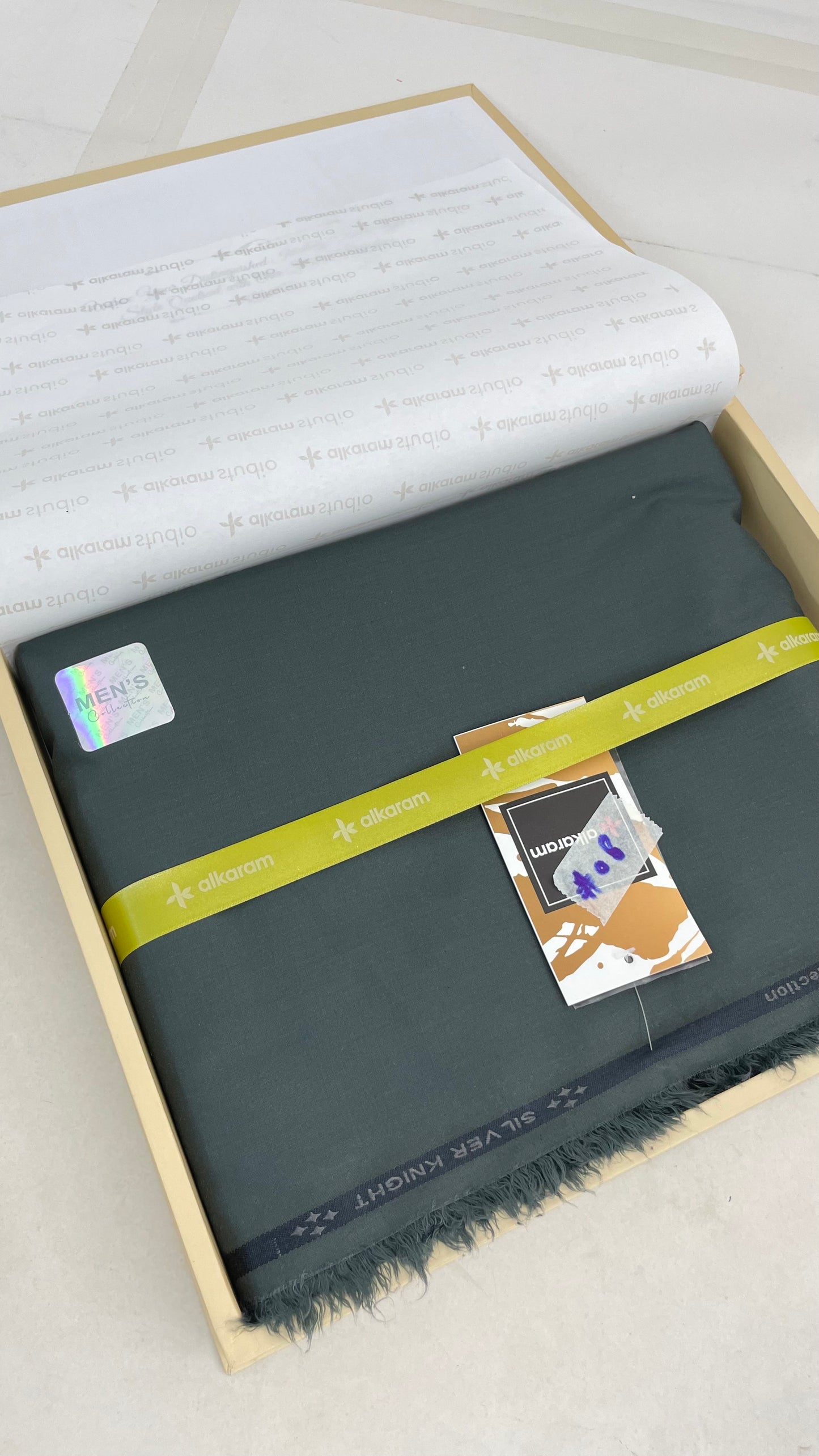 ALKARAM LUXURY GENTS BOX SUMMER WASH N WEAR