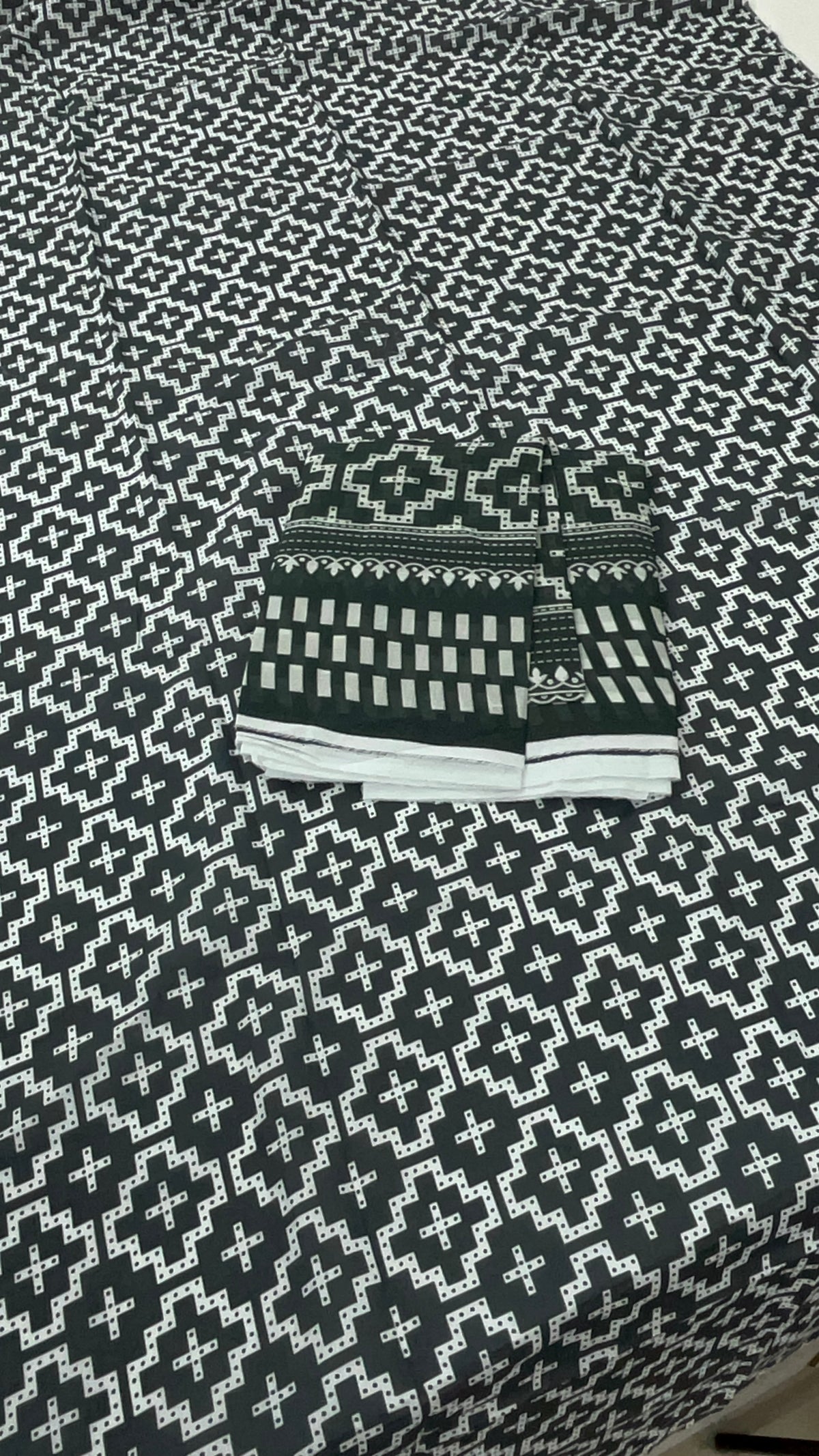 RESTOCK HIT SALE