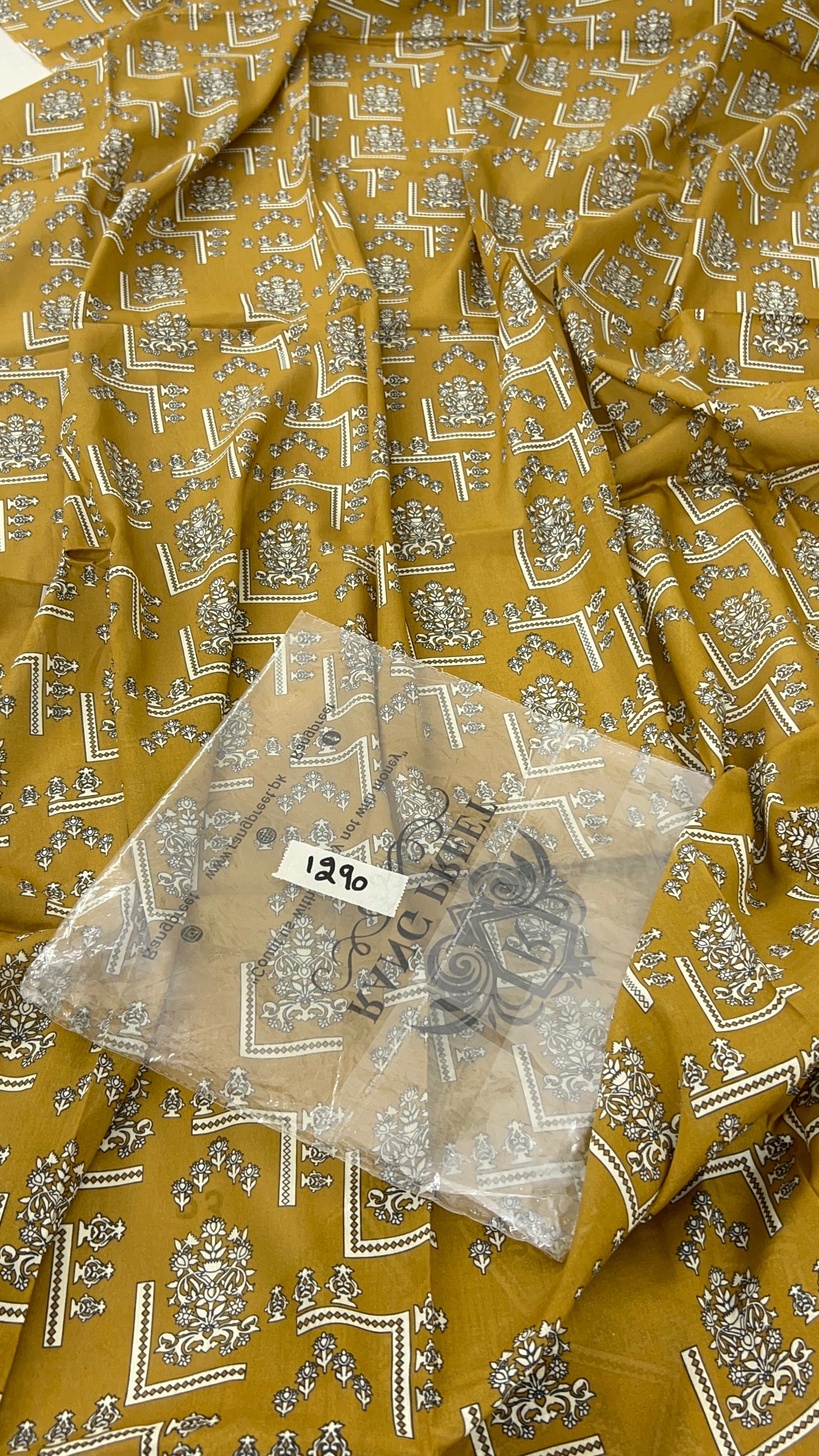 GRAND SALE