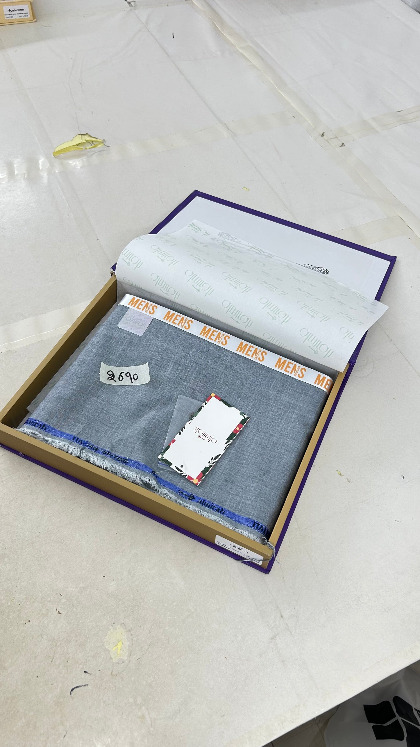 GENTS BOX WASH N WEAR