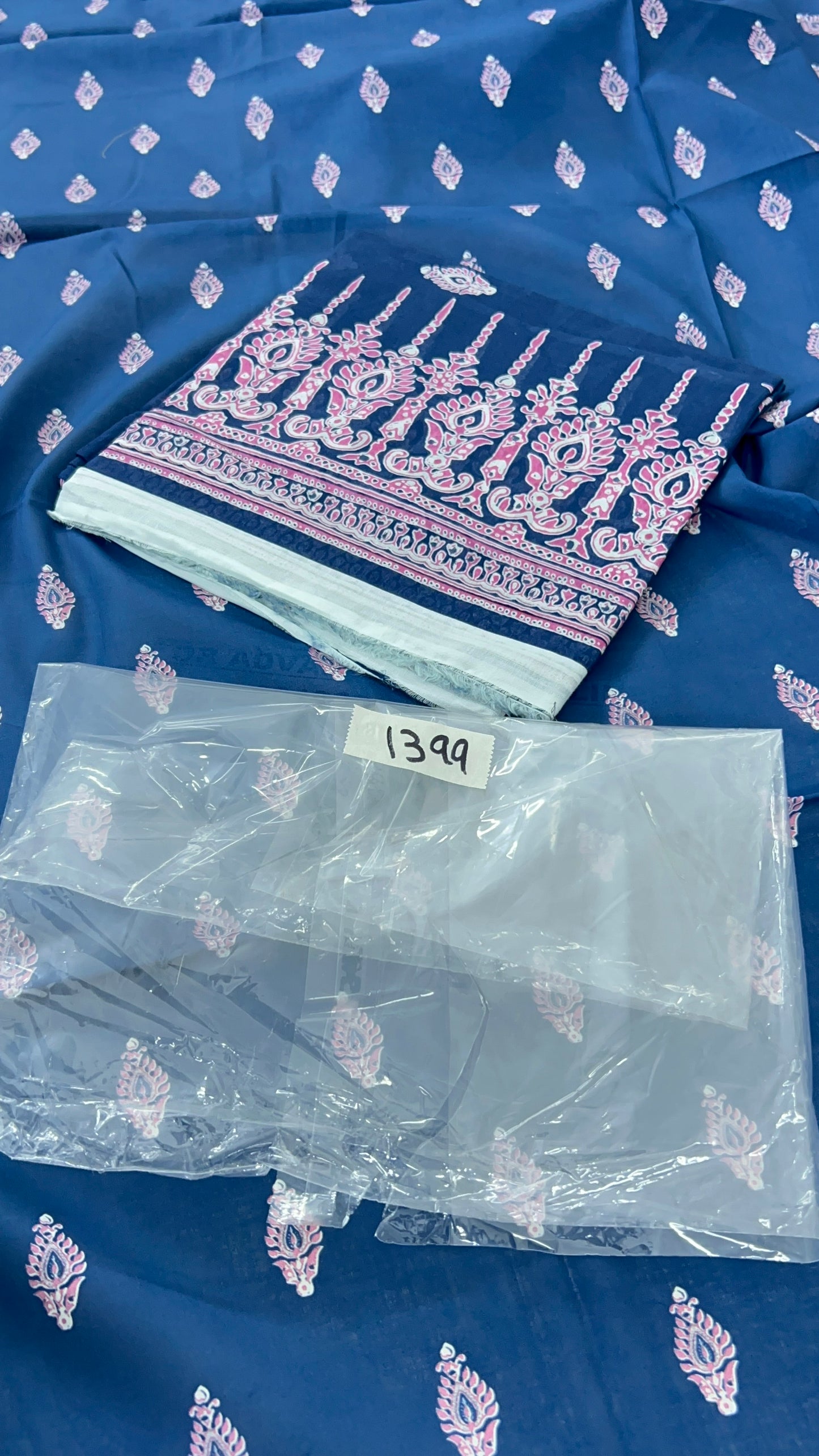 SALE SALE SALE