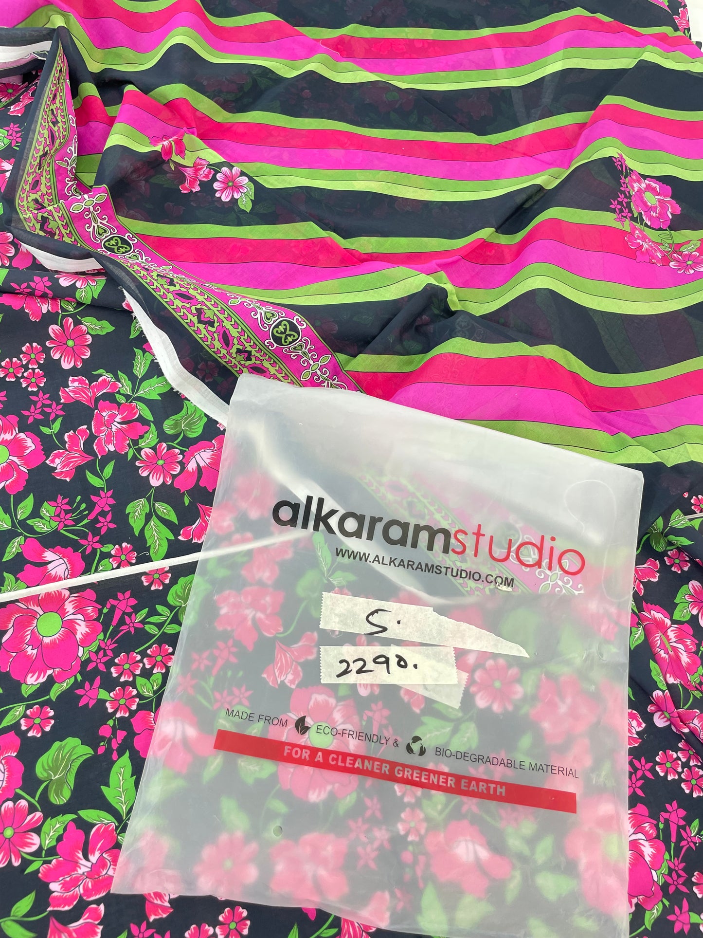 ALKARAM LAWN 3 PC
