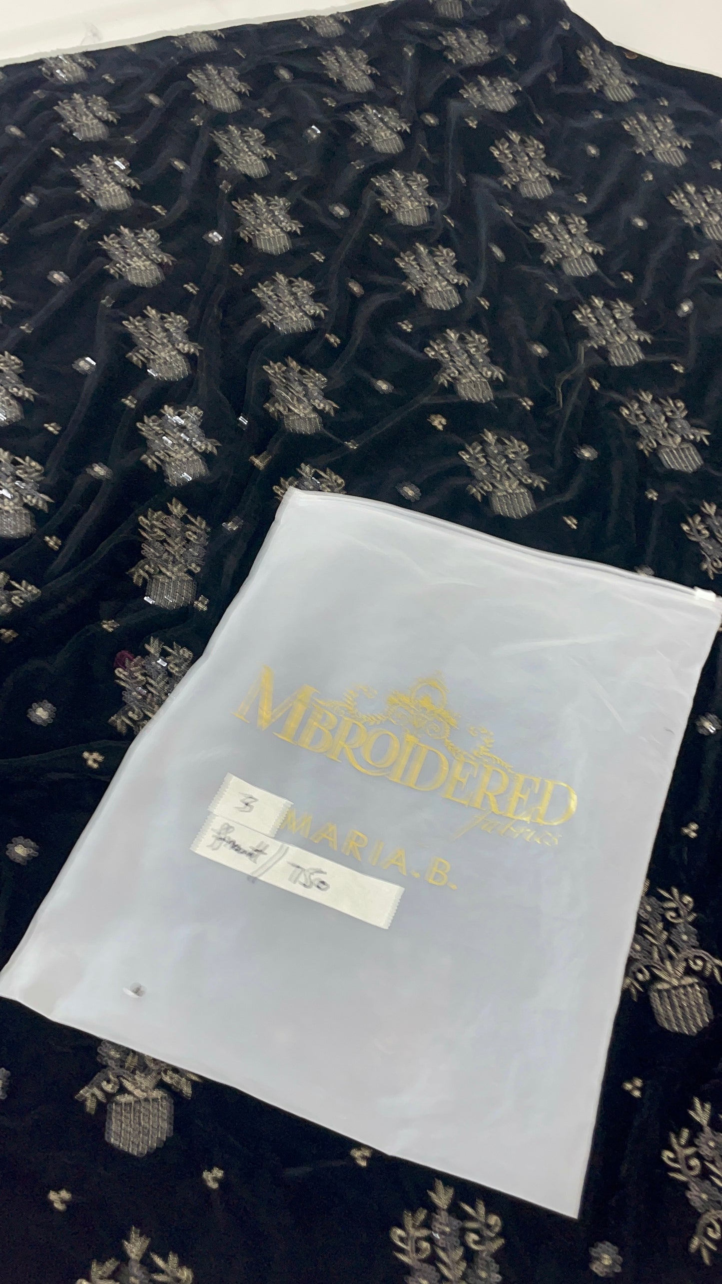 VELVET FRONT