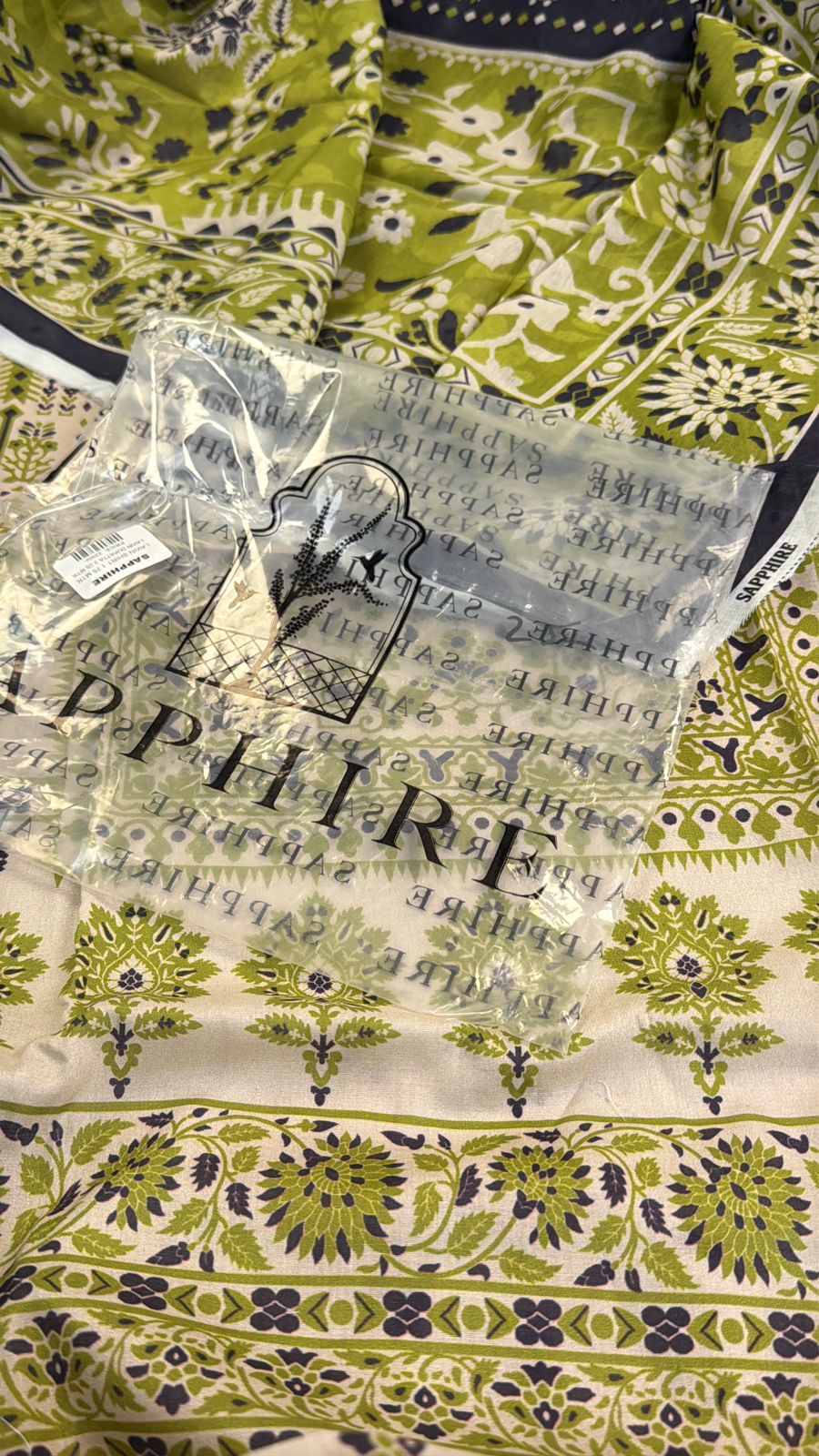 LAWN 2PC SHIRT/DUPATTA