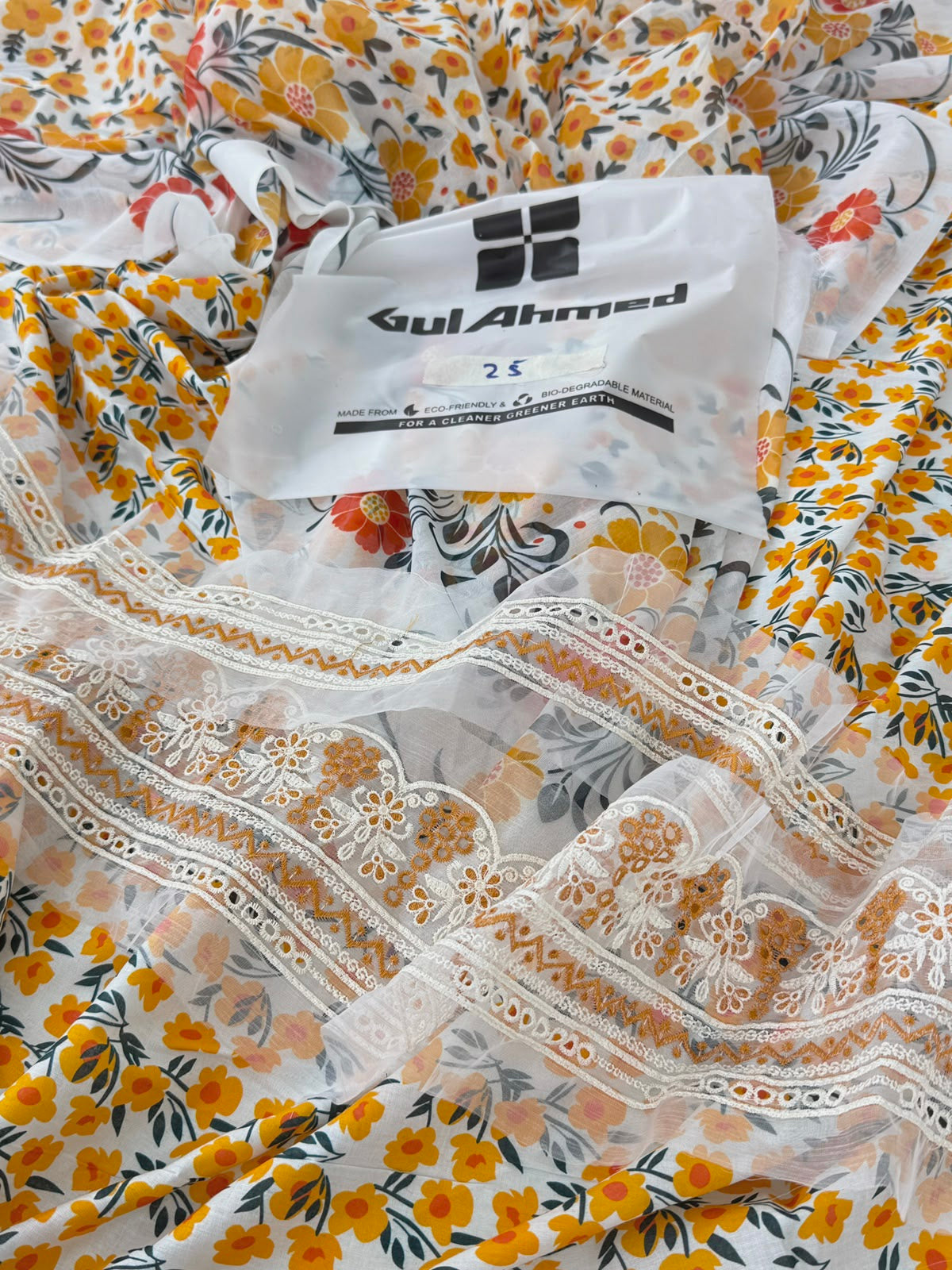 GULAHMED EMB 2 PC SHIRT DUPATTA