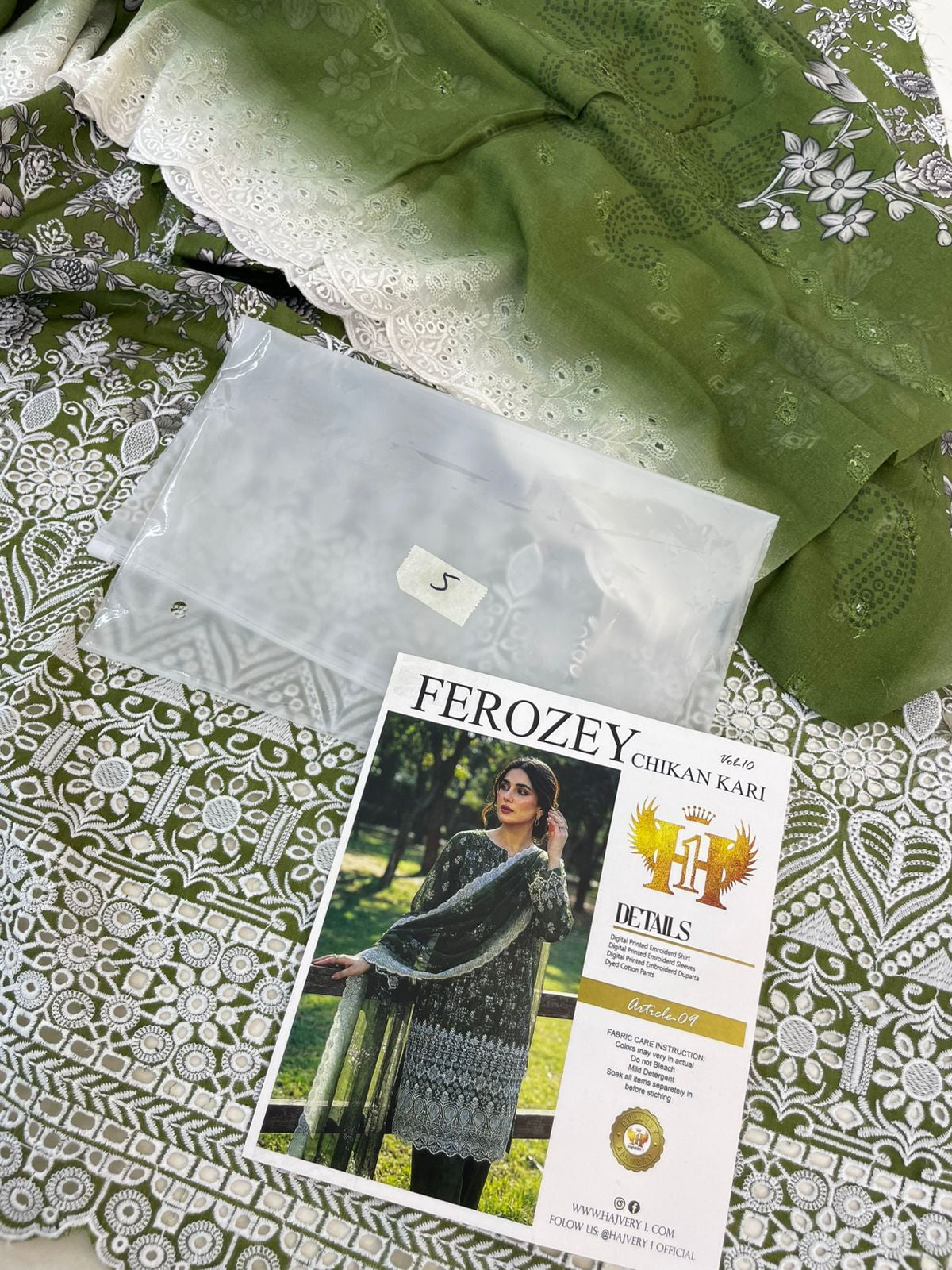 LUXURY LAWN CHIKANKARI 3PC
