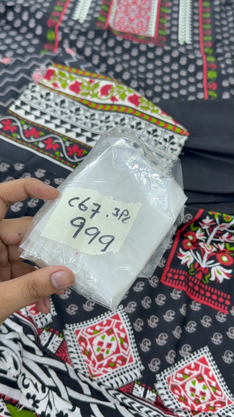CHUT PUT SALE