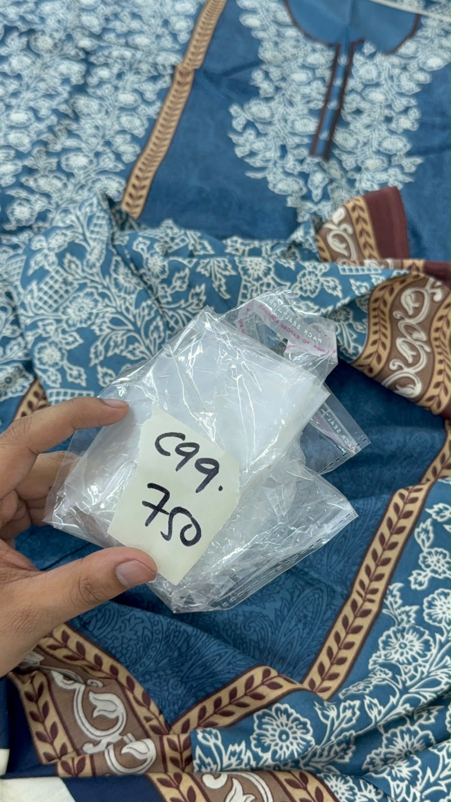 CHUT PUT SALE