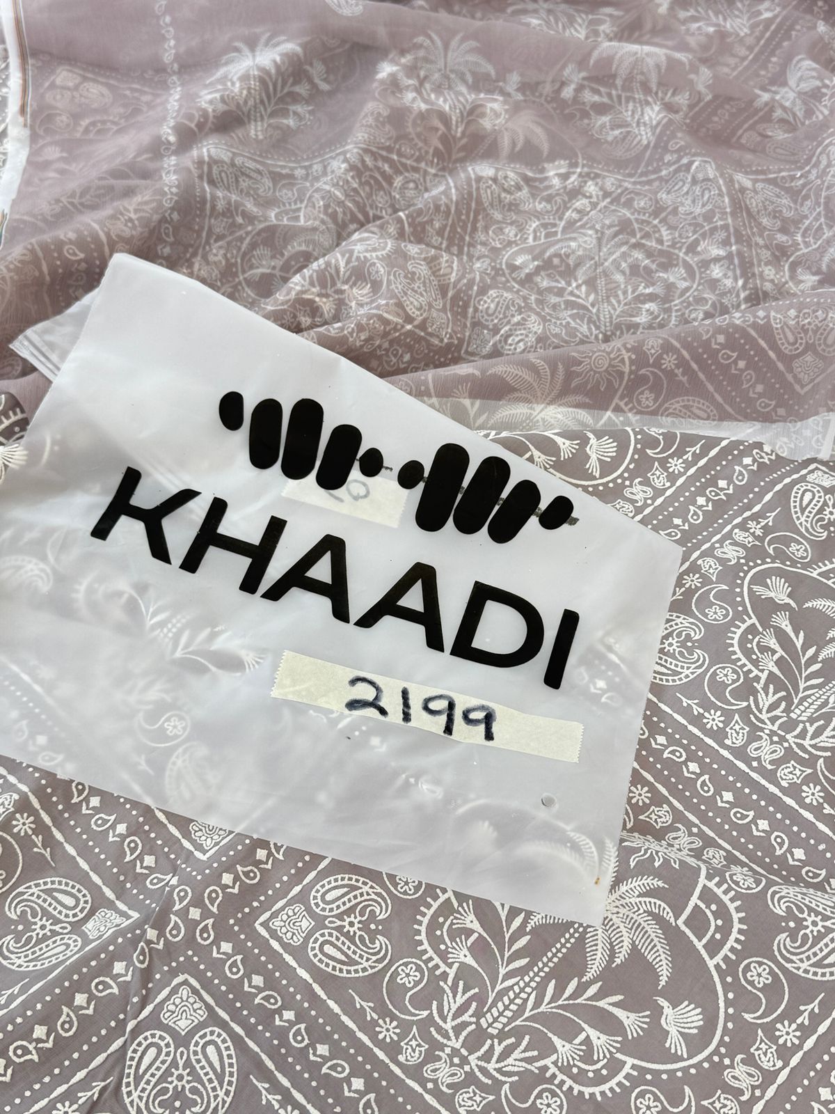 KHAADI EMBOSSED 2 PC LAWN SHIRT WITH CHIFFON DUPATTA