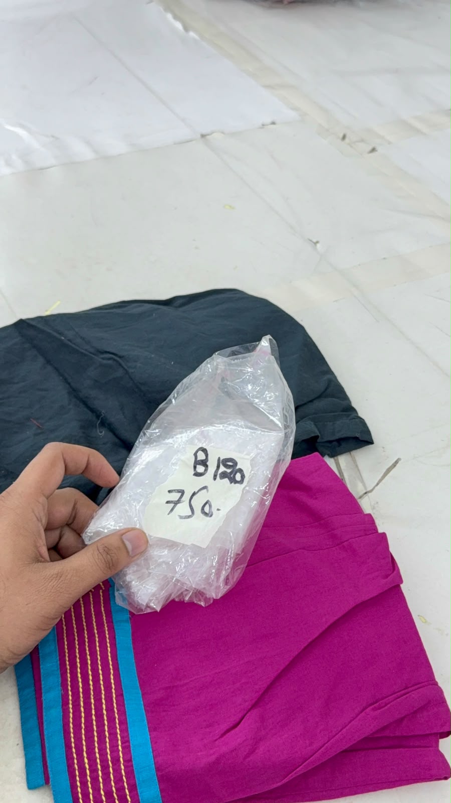 CHUT PUT SALE