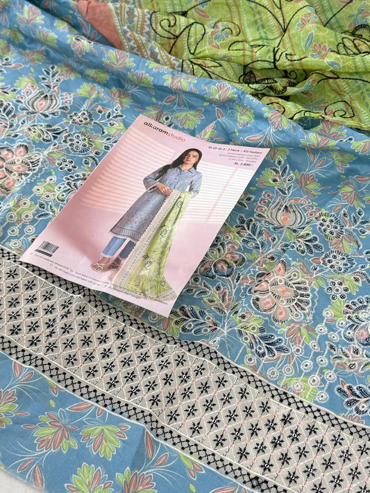ALKARAM LUXURY LAWN EMB 3 PC